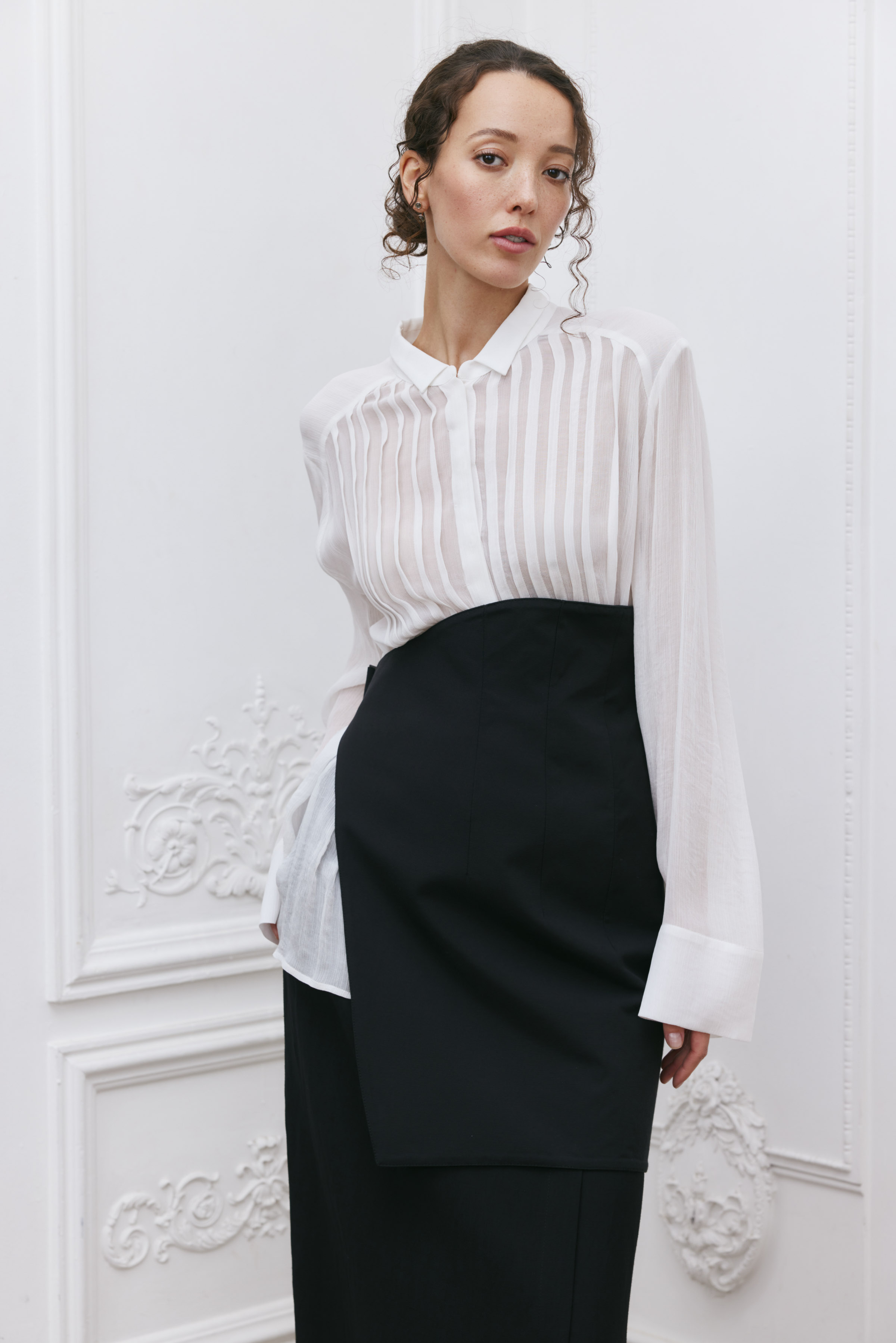 Жилет-корсет 00 Черный (noir), 37 Аквамарин (aiqumarine) от Lesel (Лесель)! Заказывайте по ✆ 8 (800) 777 02 37