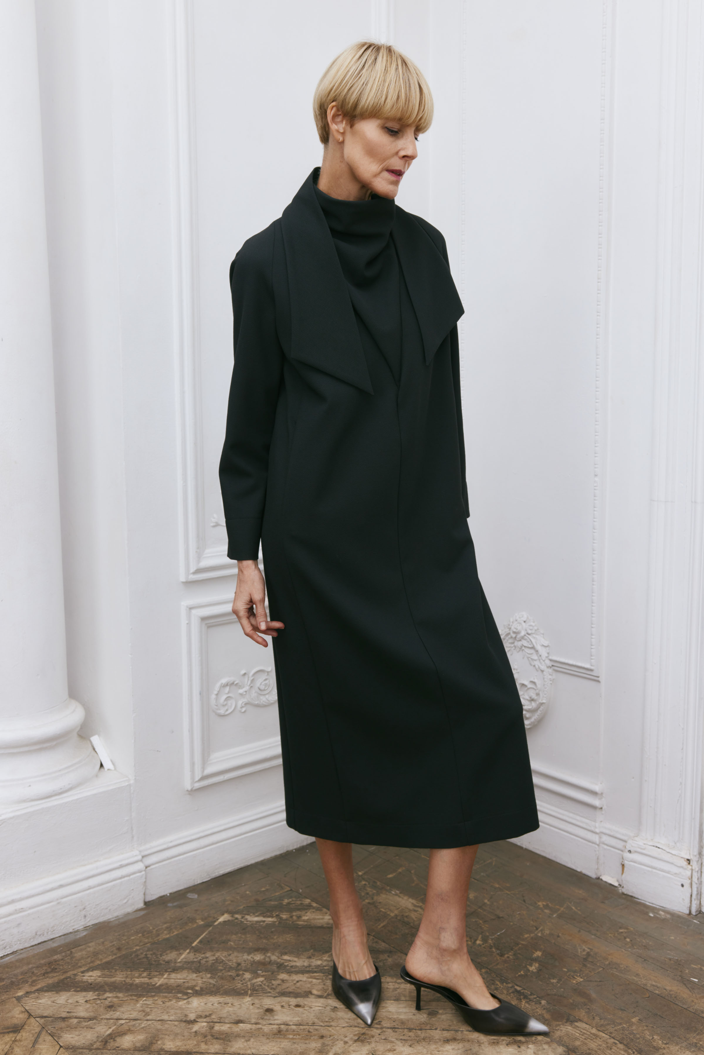 Платье с воротником Качели, длинный рукав 00 Черный (noir) от Lesel (Лесель)! Заказывайте по ✆ 8 (800) 777 02 37