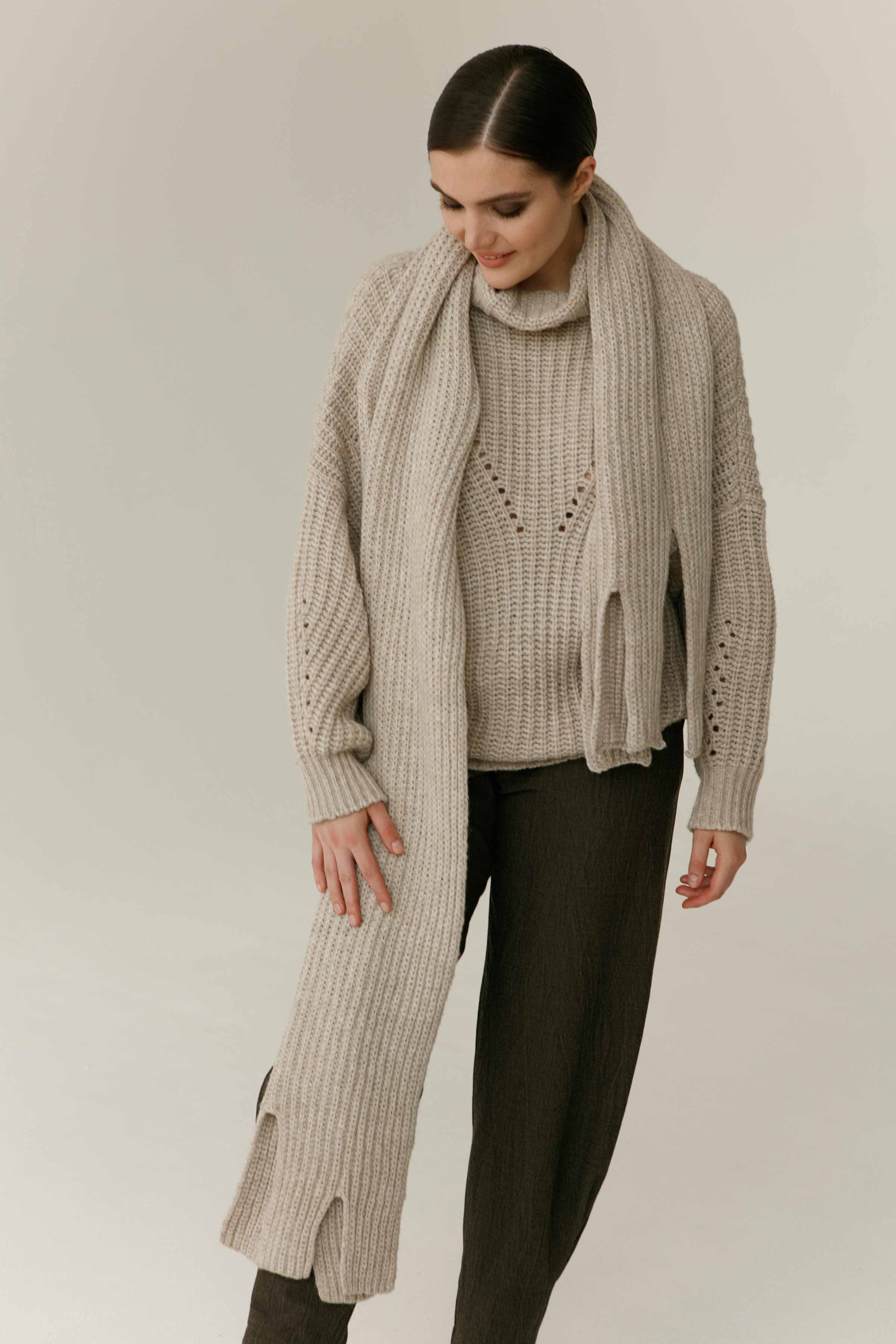 Палантин  Полуфанг Нежный   09 Беж-меланж (melange beige) от Lesel (Лесель)! Заказывайте по ✆ 8 (800) 777 02 37