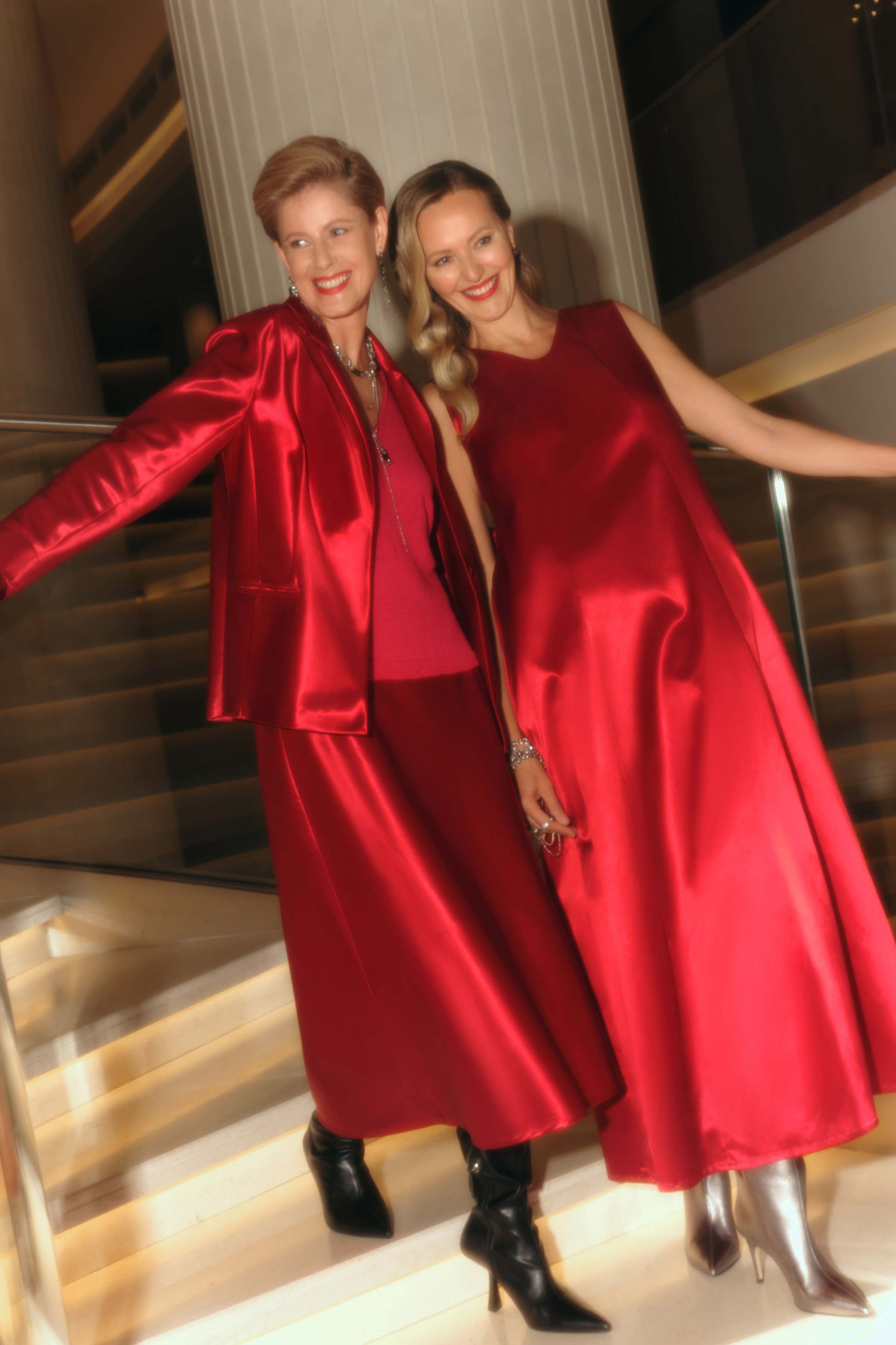 Жакет Атласный 24 Кармин (carmine) от Lesel (Лесель)! Заказывайте по ✆ 8 (800) 777 02 37