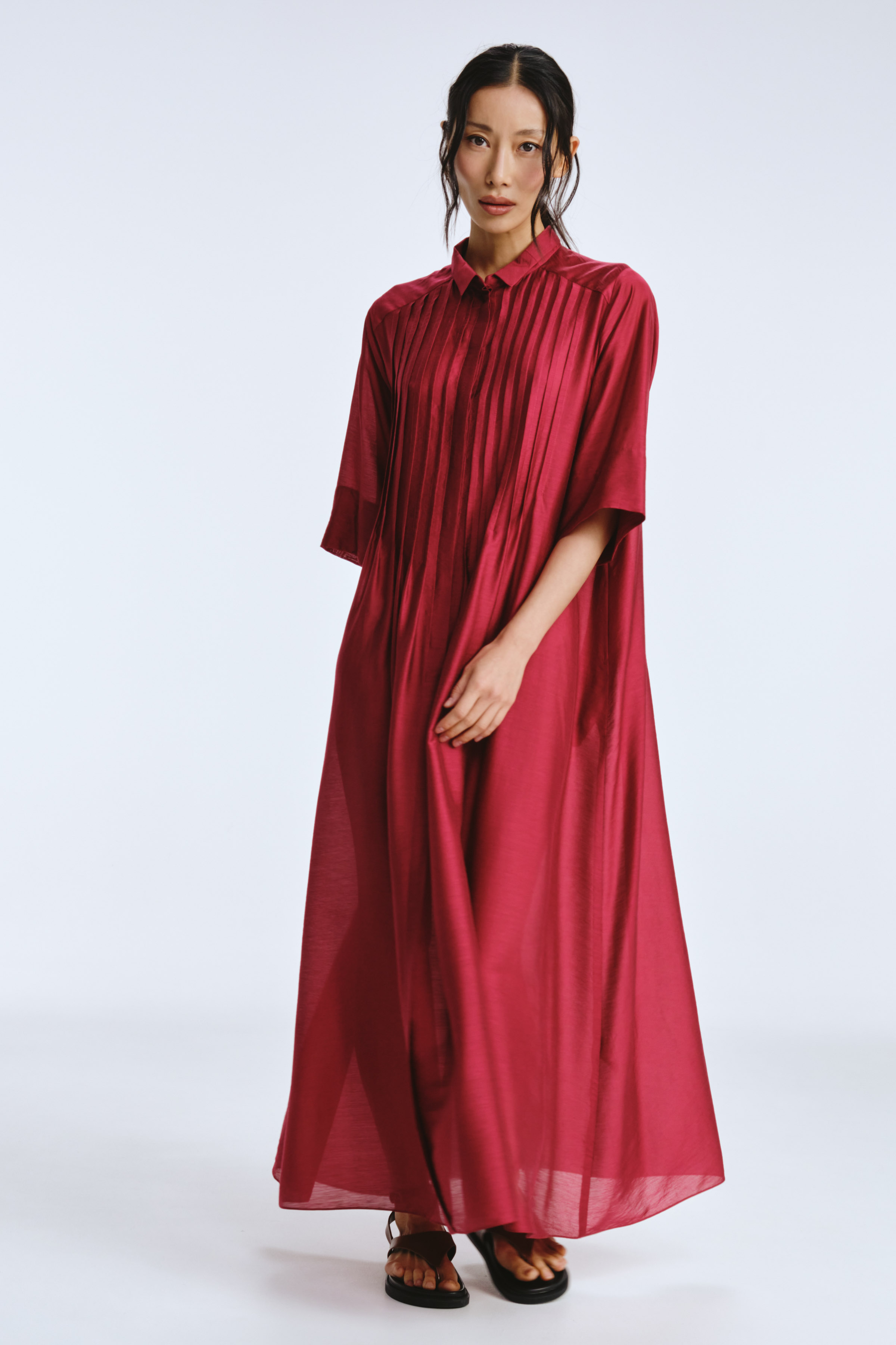 Платье рубашка с защипами