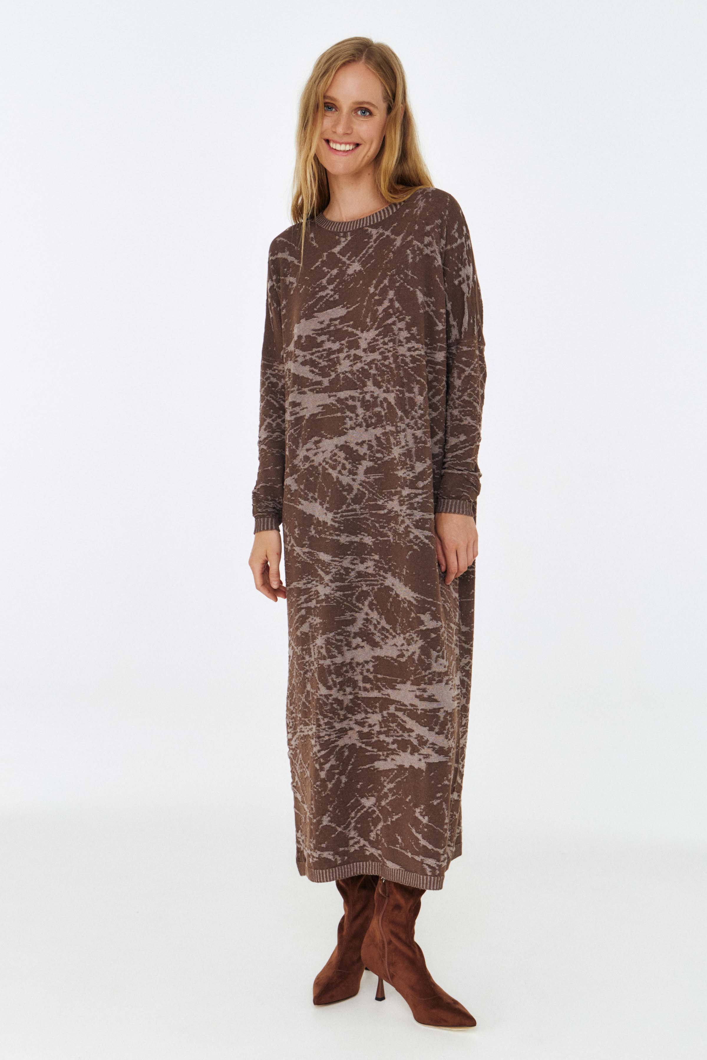 Платье Трещины 74 Тень (ombre) от Lesel (Лесель)! Заказывайте по ✆ 8 (800) 777 02 37