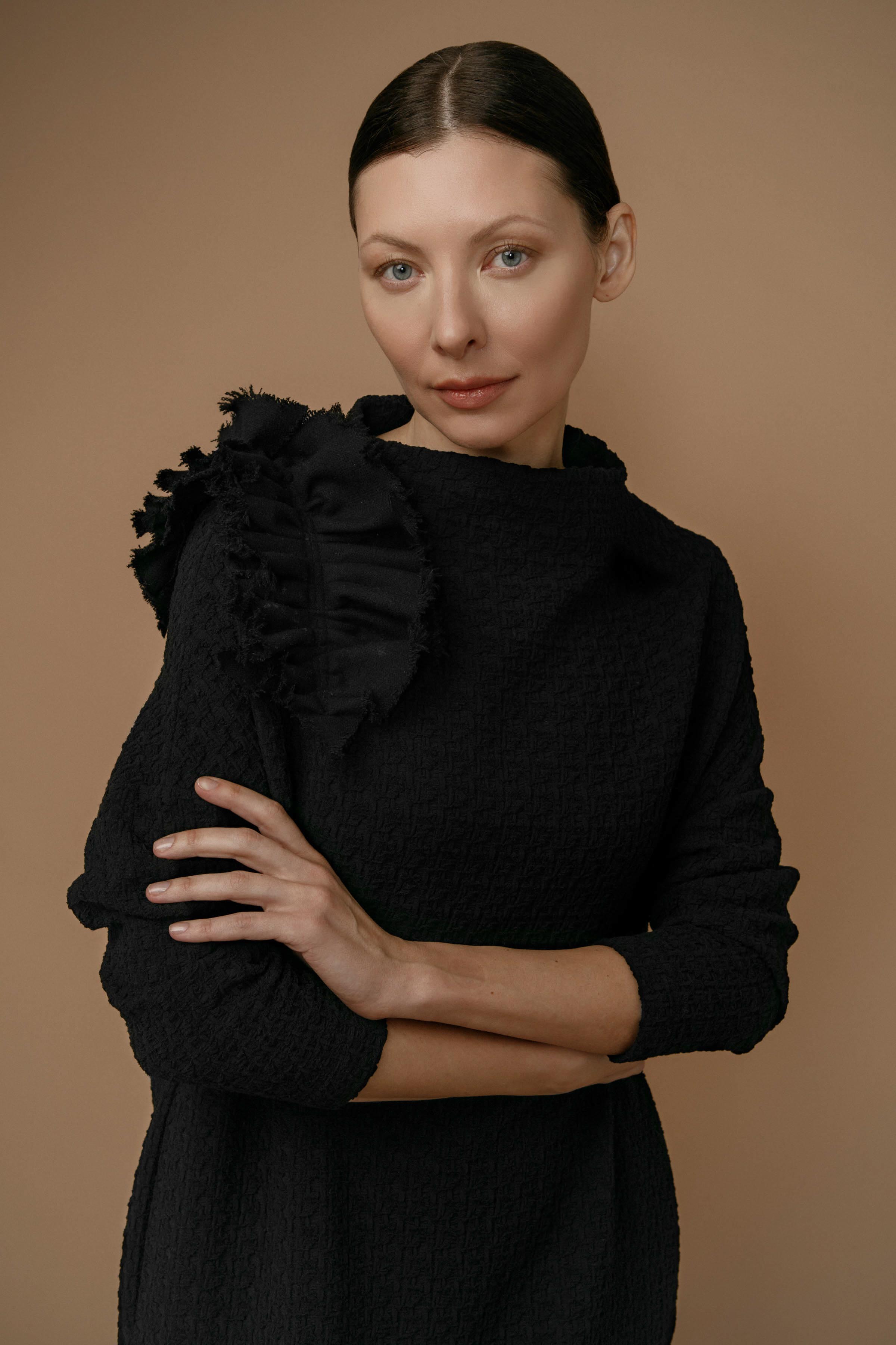 Платье прямое, сложный жаккард 00 Черный (noir) от Lesel (Лесель)! Заказывайте по ✆ 8 (800) 777 02 37