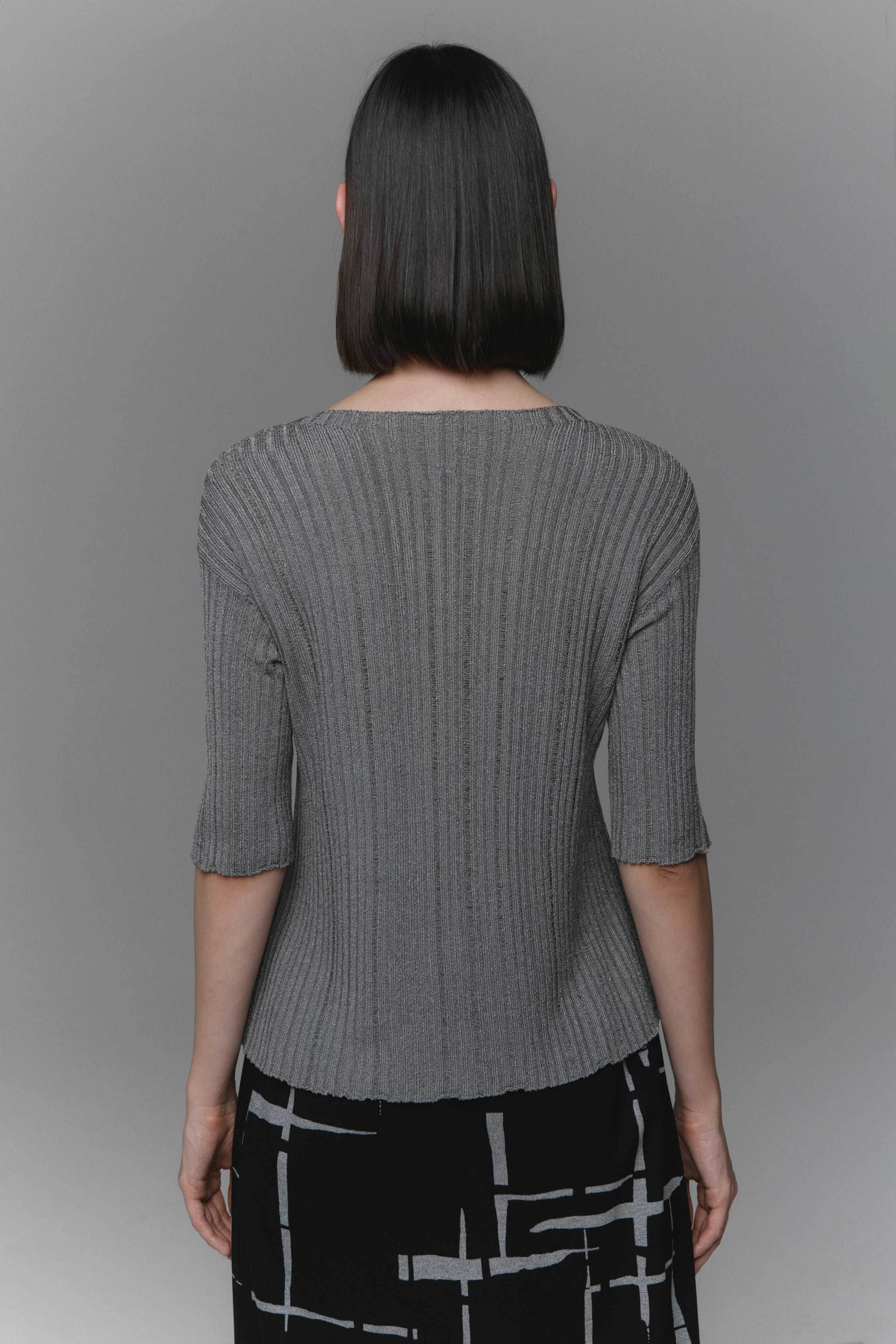 Джемпер с коротким рукавом  от Lesel (Лесель)! Заказывайте по ✆ 8 (800) 777 02 37