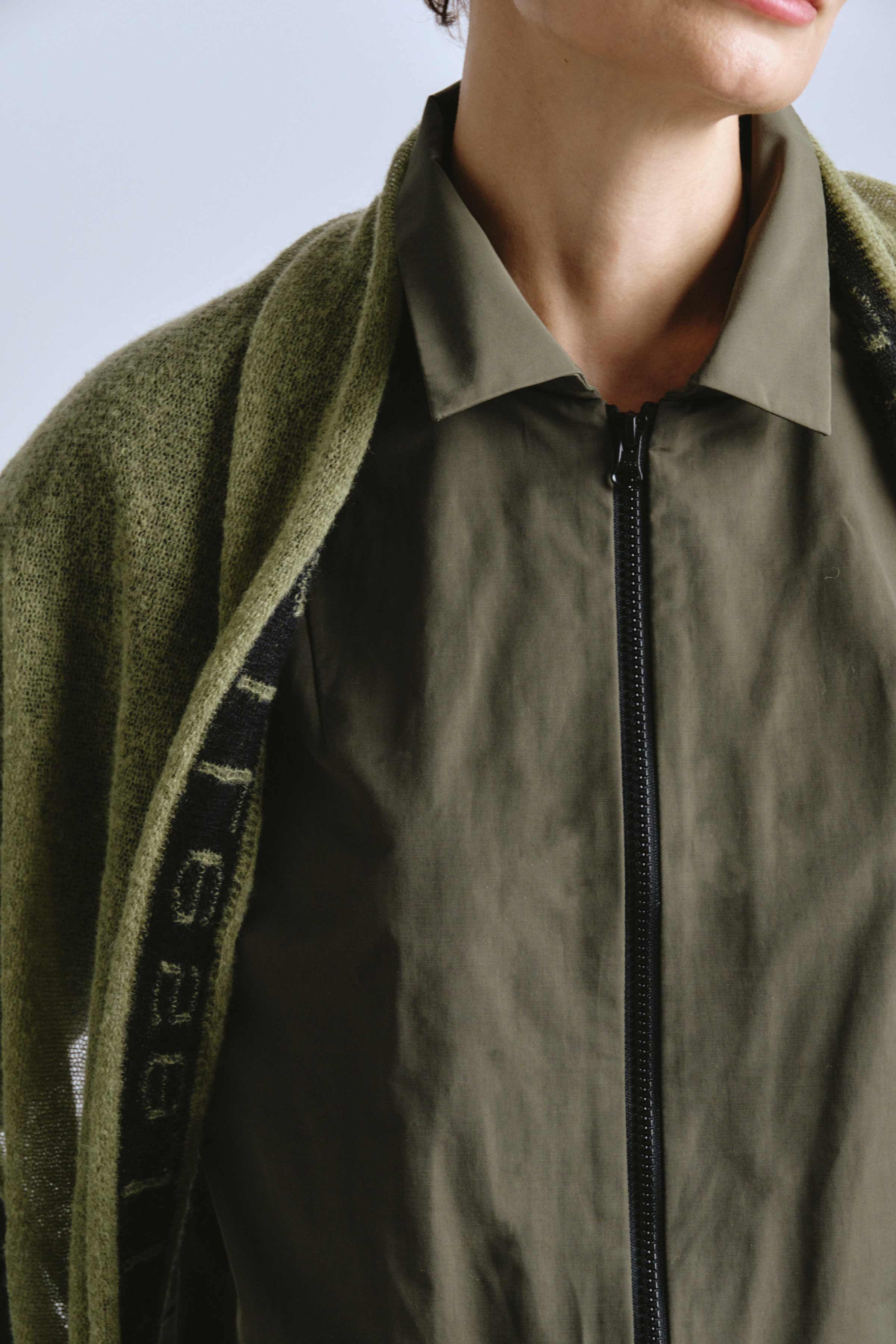 Жакет на молнии, с фигурными ластовицами 79 Гербарий (herbal) от Lesel (Лесель)! Заказывайте по ✆ 8 (800) 777 02 37