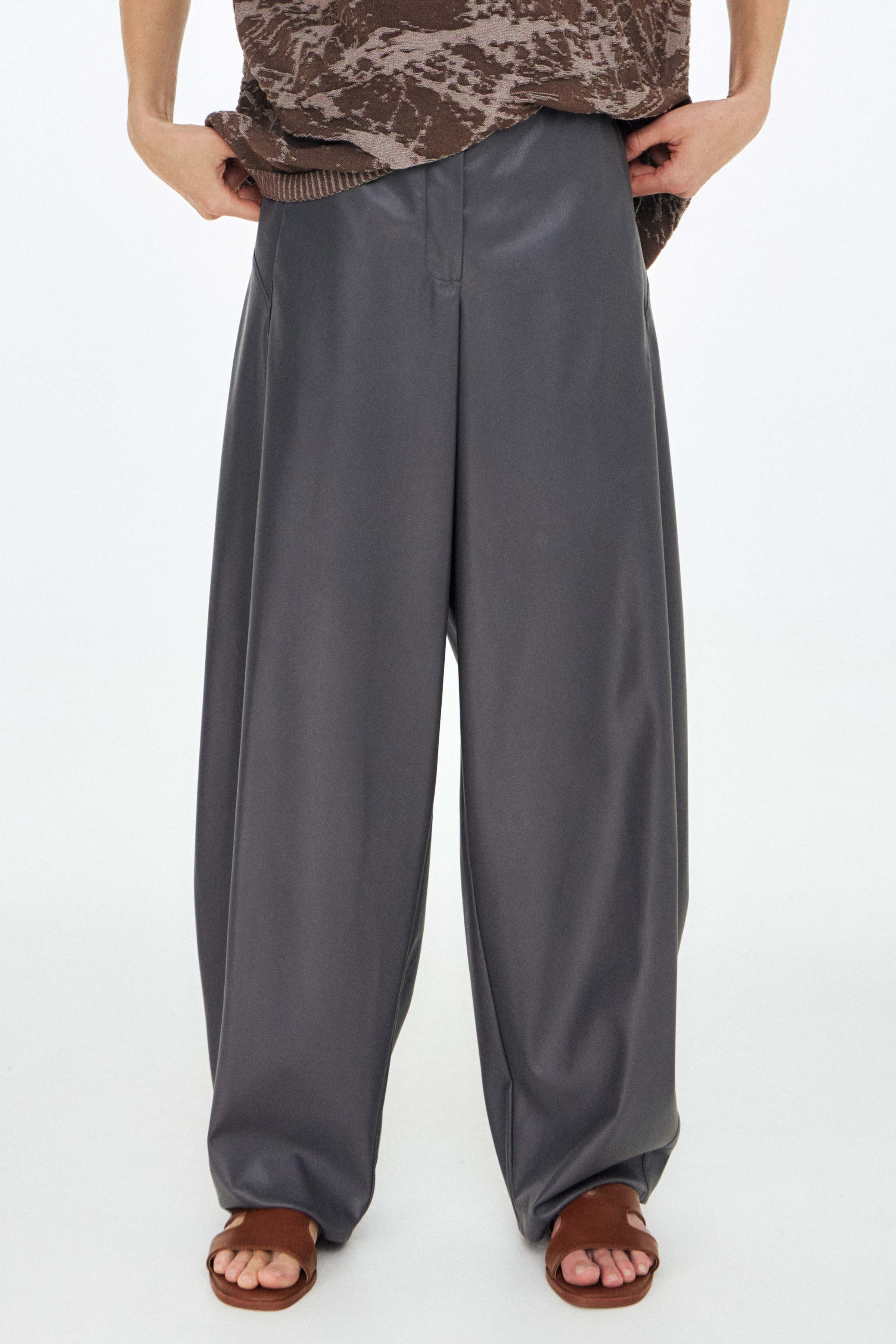 Брюки экокожа, широкие бананы