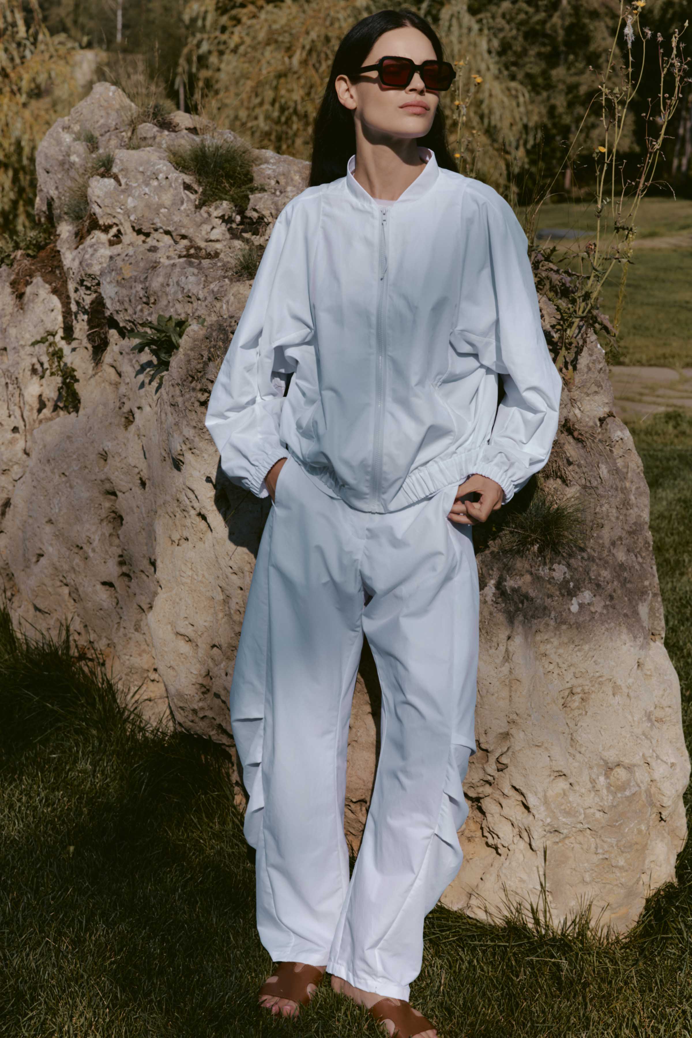 Брюки большой овал с защипами  от Lesel (Лесель)! Заказывайте по ✆ 8 (800) 777 02 37