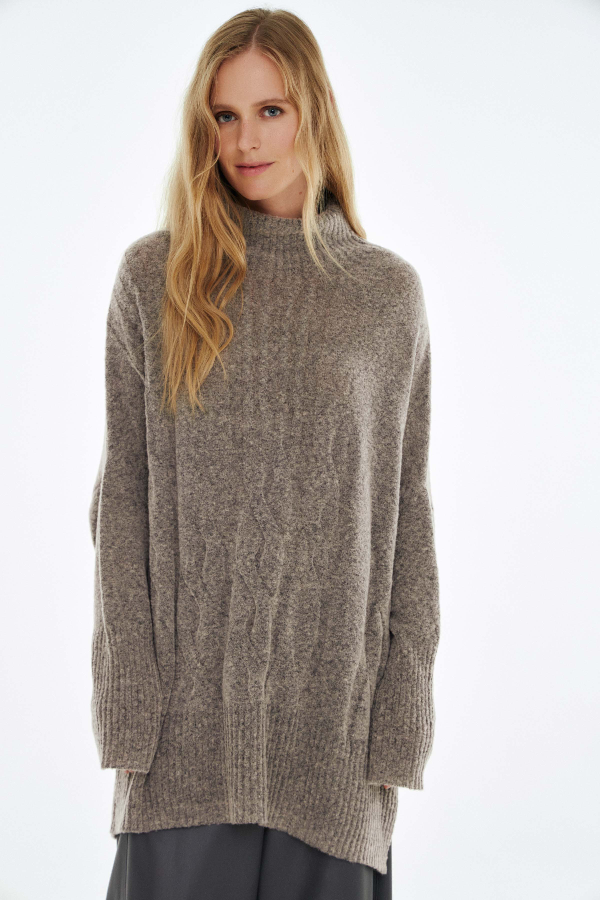 Джемпер Косы  от Lesel (Лесель)! Заказывайте по ✆ 8 (800) 777 02 37