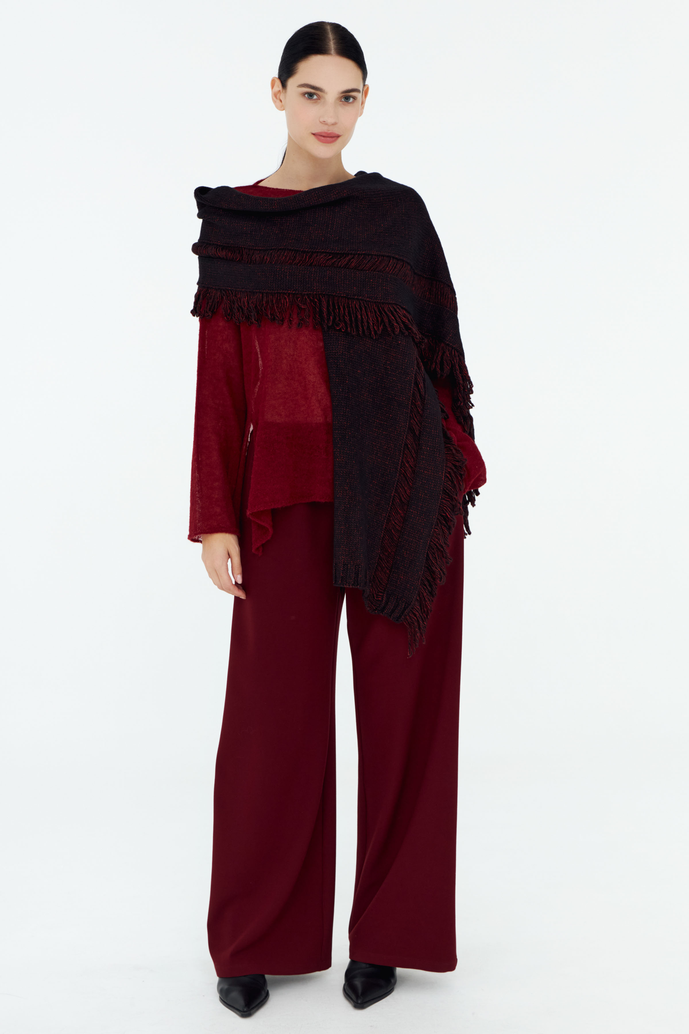 Шарф с бахромой 00 Черный (noir) от Lesel (Лесель)! Заказывайте по ✆ 8 (800) 777 02 37