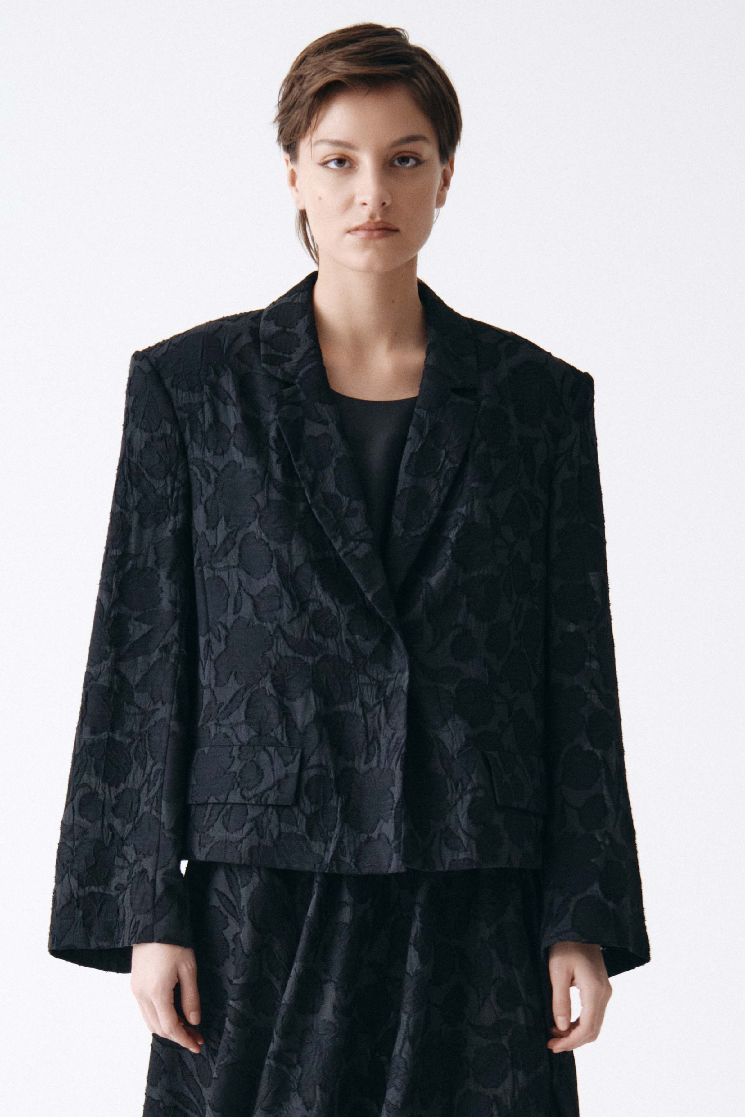 Жакет Прозрачные цветы  от Lesel (Лесель)! Заказывайте по ✆ 8 (800) 777 02 37