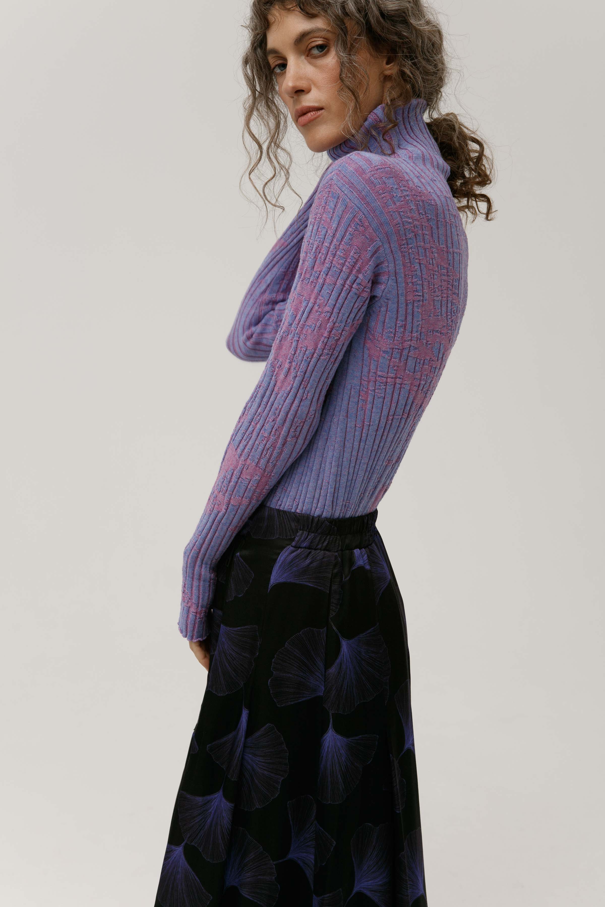 Водолазка Муары  от Lesel (Лесель)! Заказывайте по ✆ 8 (800) 777 02 37