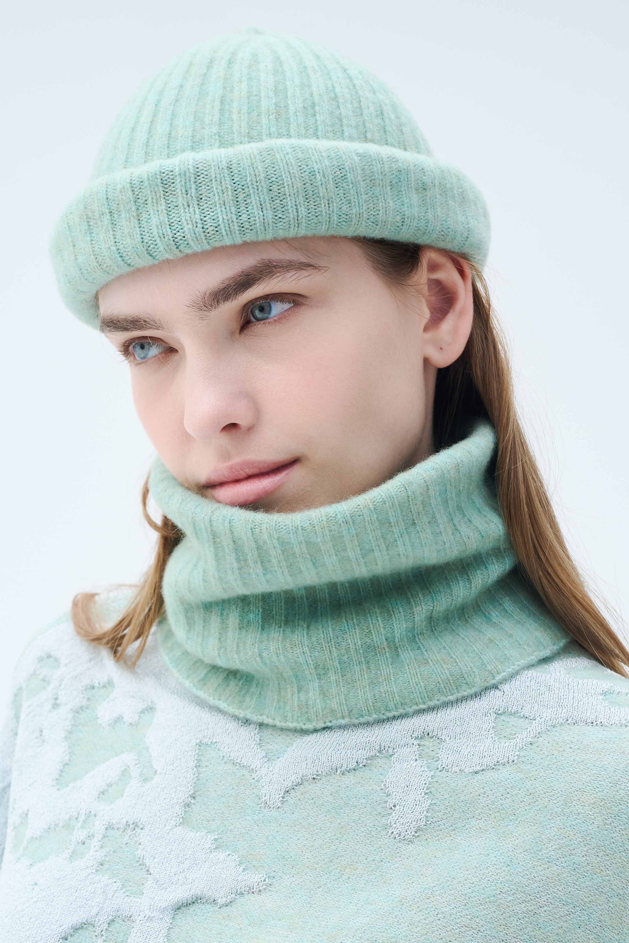 Снуд Резинка 62 Хризолит (chrysolithe) от Lesel (Лесель)! Заказывайте по ✆ 8 (800) 777 02 37