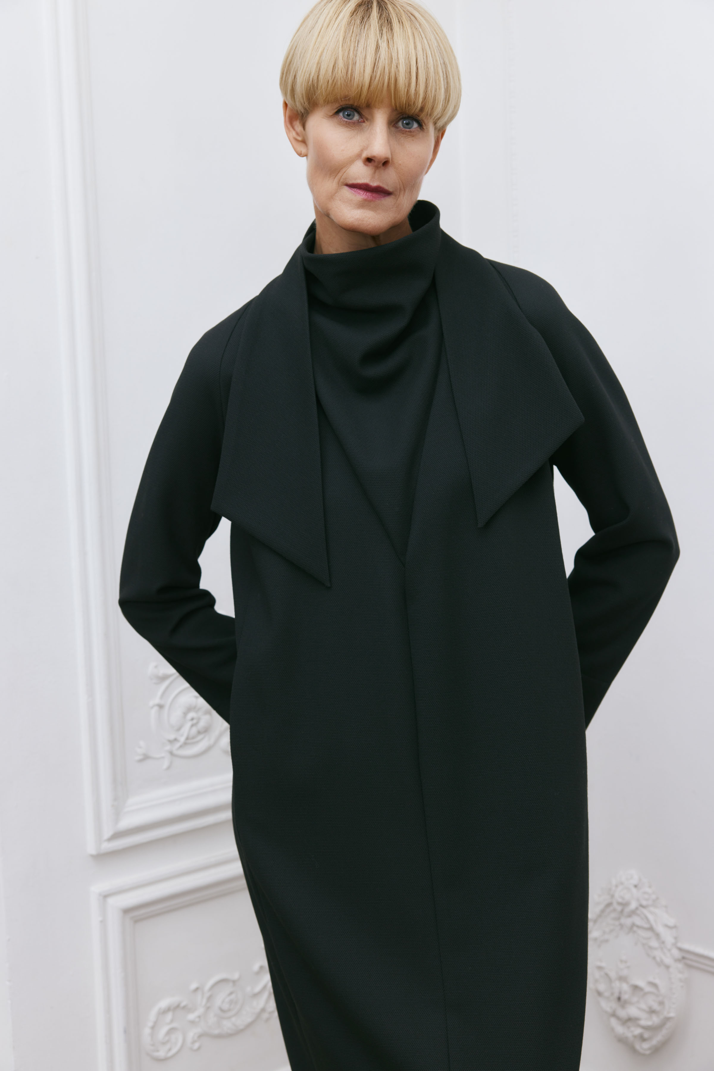 Платье с воротником Качели, длинный рукав 00 Черный (noir) от Lesel (Лесель)! Заказывайте по ✆ 8 (800) 777 02 37