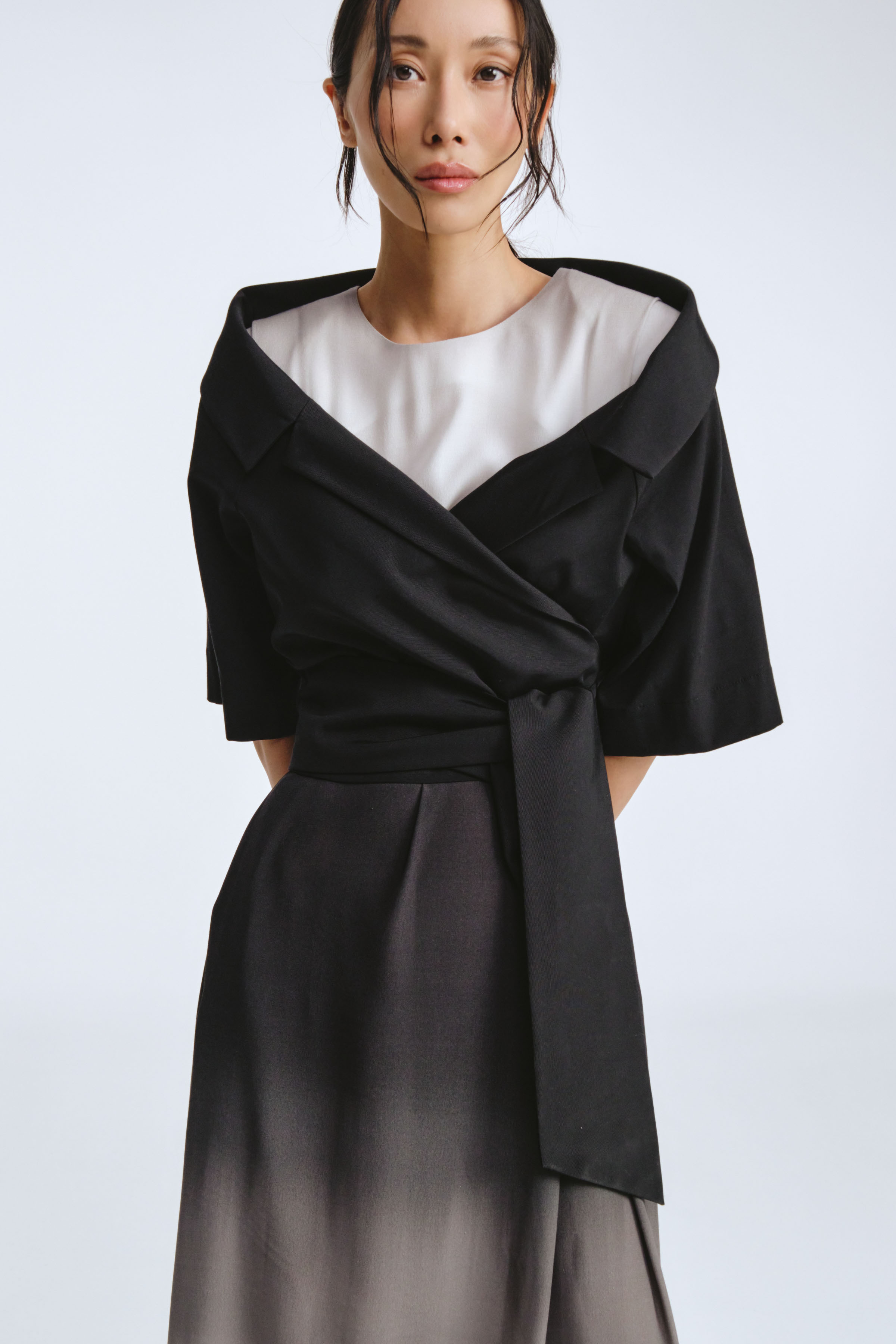 Блуза болеро с открытыми плечами