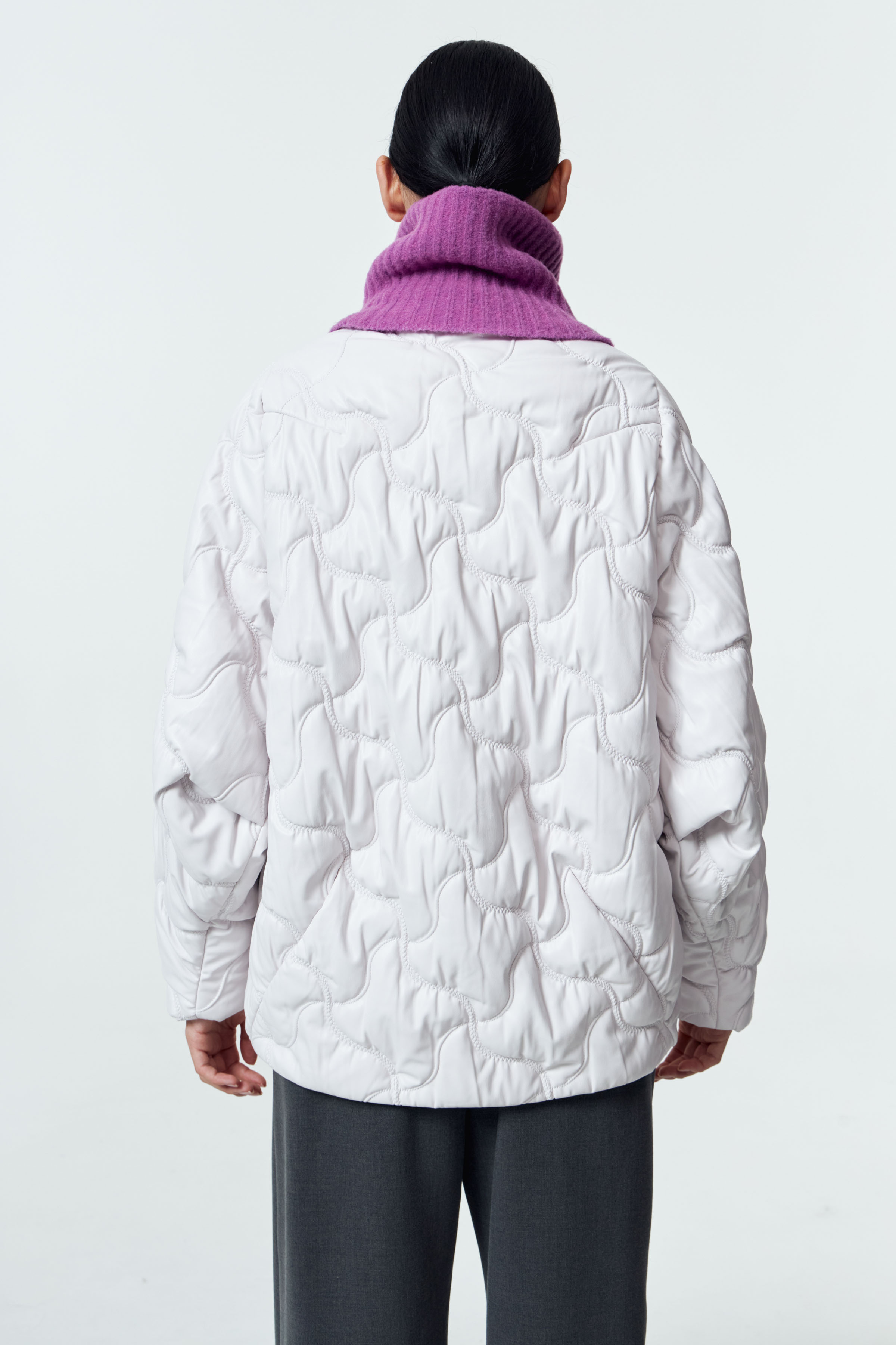 Куртка бомбер ромб, эко-кожа 01 Мел (craie), 25 Красный (rouge), 00 Черный (noir) от Lesel (Лесель)! Заказывайте по ✆ 8 (800) 777 02 37