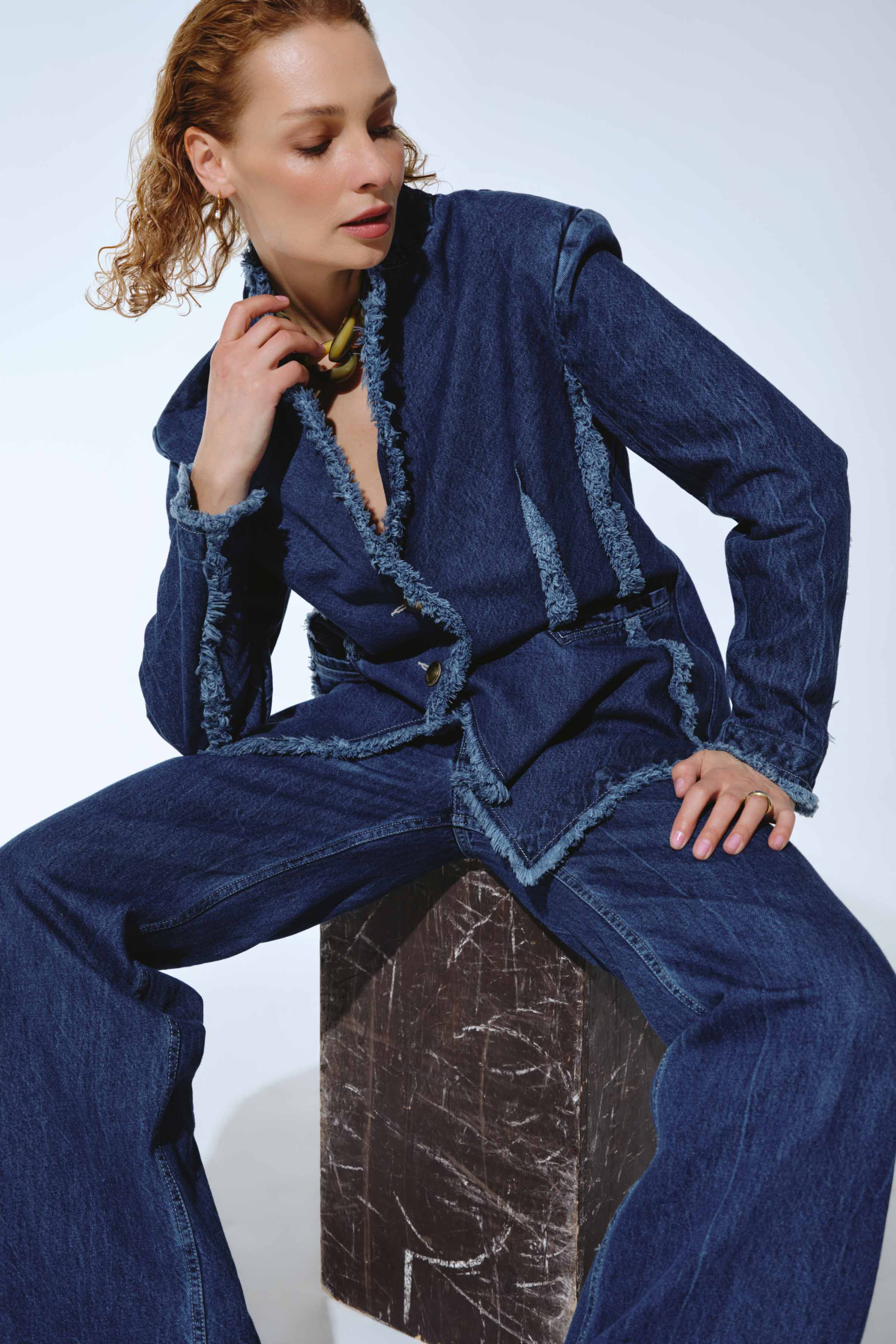 Жакет Гранж, джинса 38 Джинсовый (denim) от Lesel (Лесель)! Заказывайте по ✆ 8 (800) 777 02 37