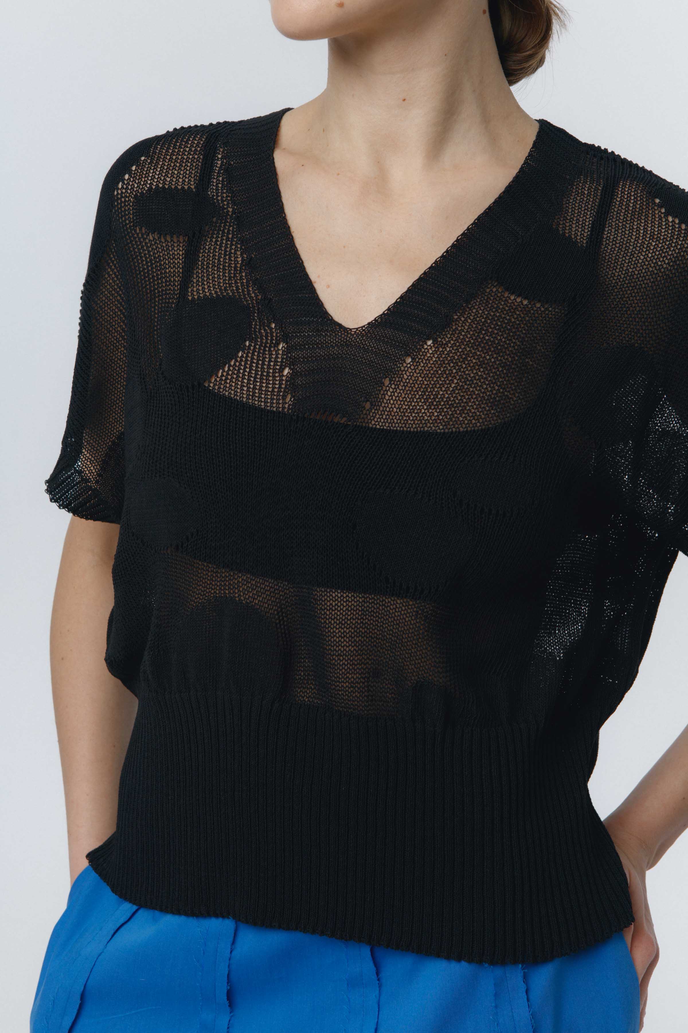 Жилет Круги  от Lesel (Лесель)! Заказывайте по ✆ 8 (800) 777 02 37