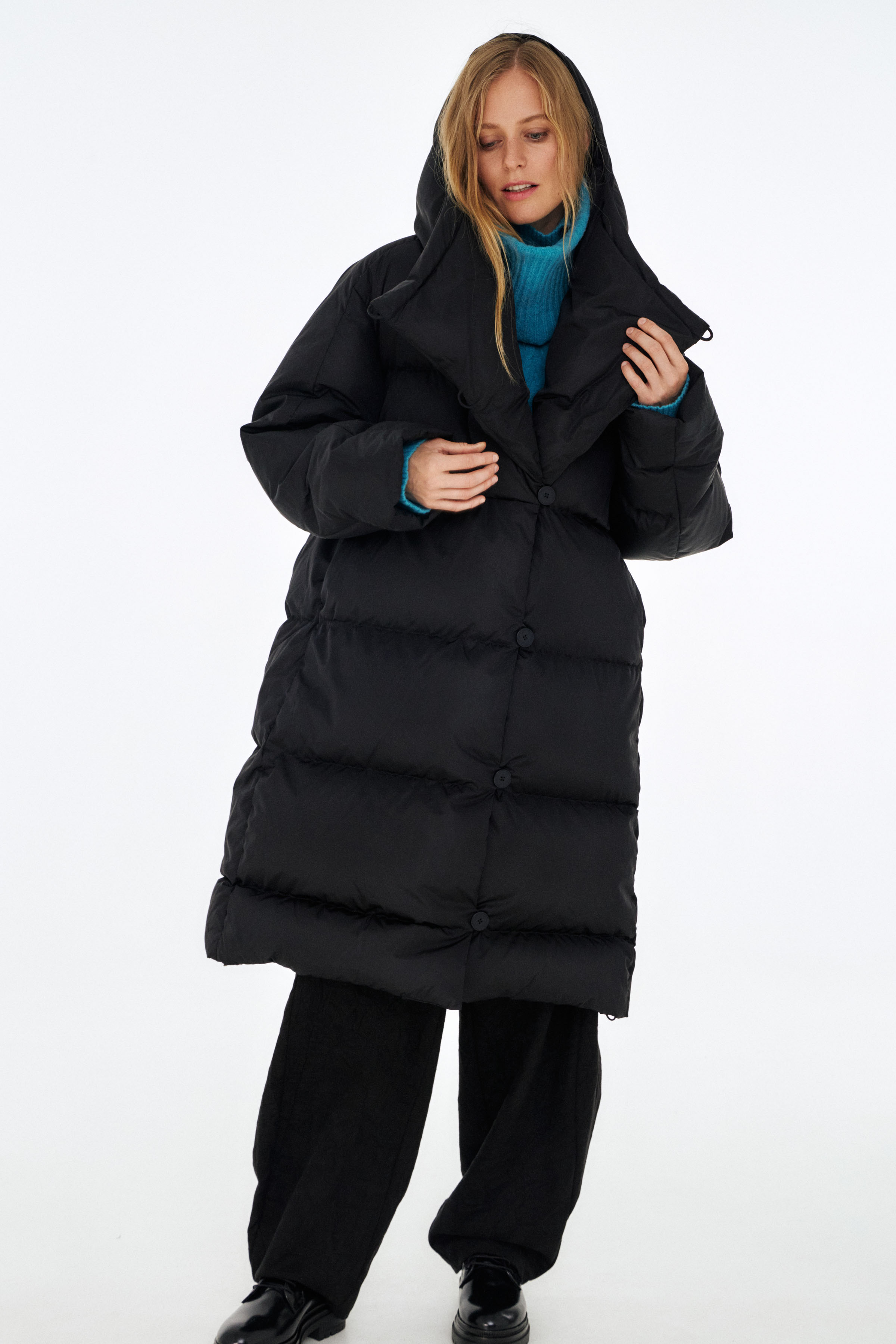 Пальто пуховое с навесными петлями 00 Черный (noir) от Lesel (Лесель)! Заказывайте по ✆ 8 (800) 777 02 37