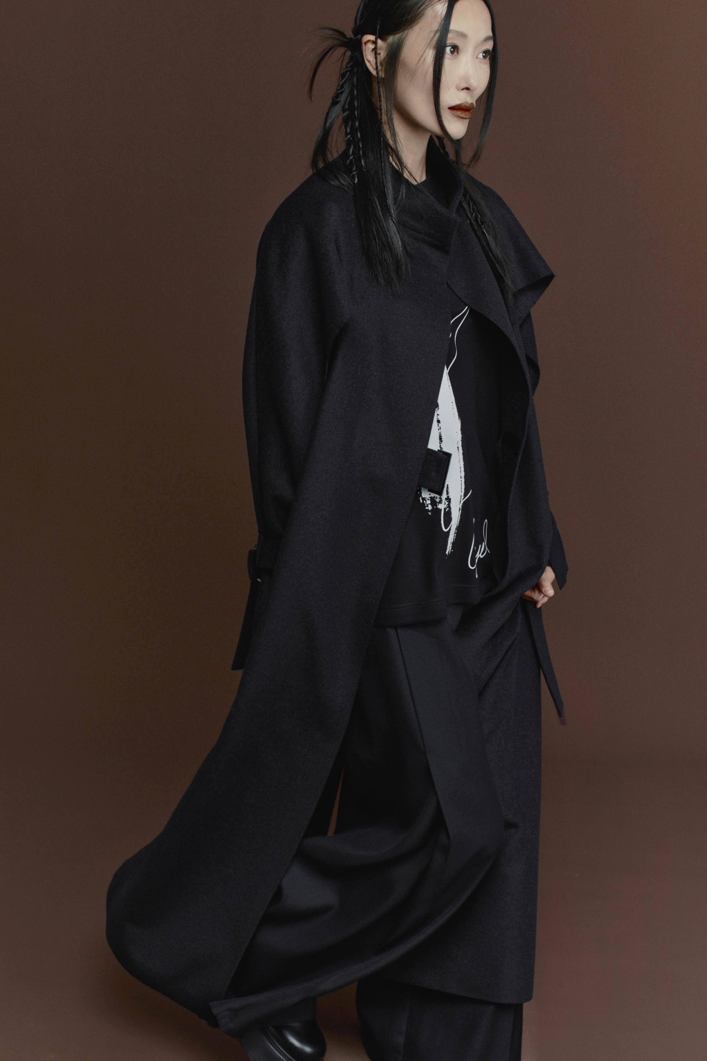 Тренч длинный, пелерины 11 Антрацит (anthracite), 00 Черный (noir) от Lesel (Лесель)! Заказывайте по ✆ 8 (800) 777 02 37