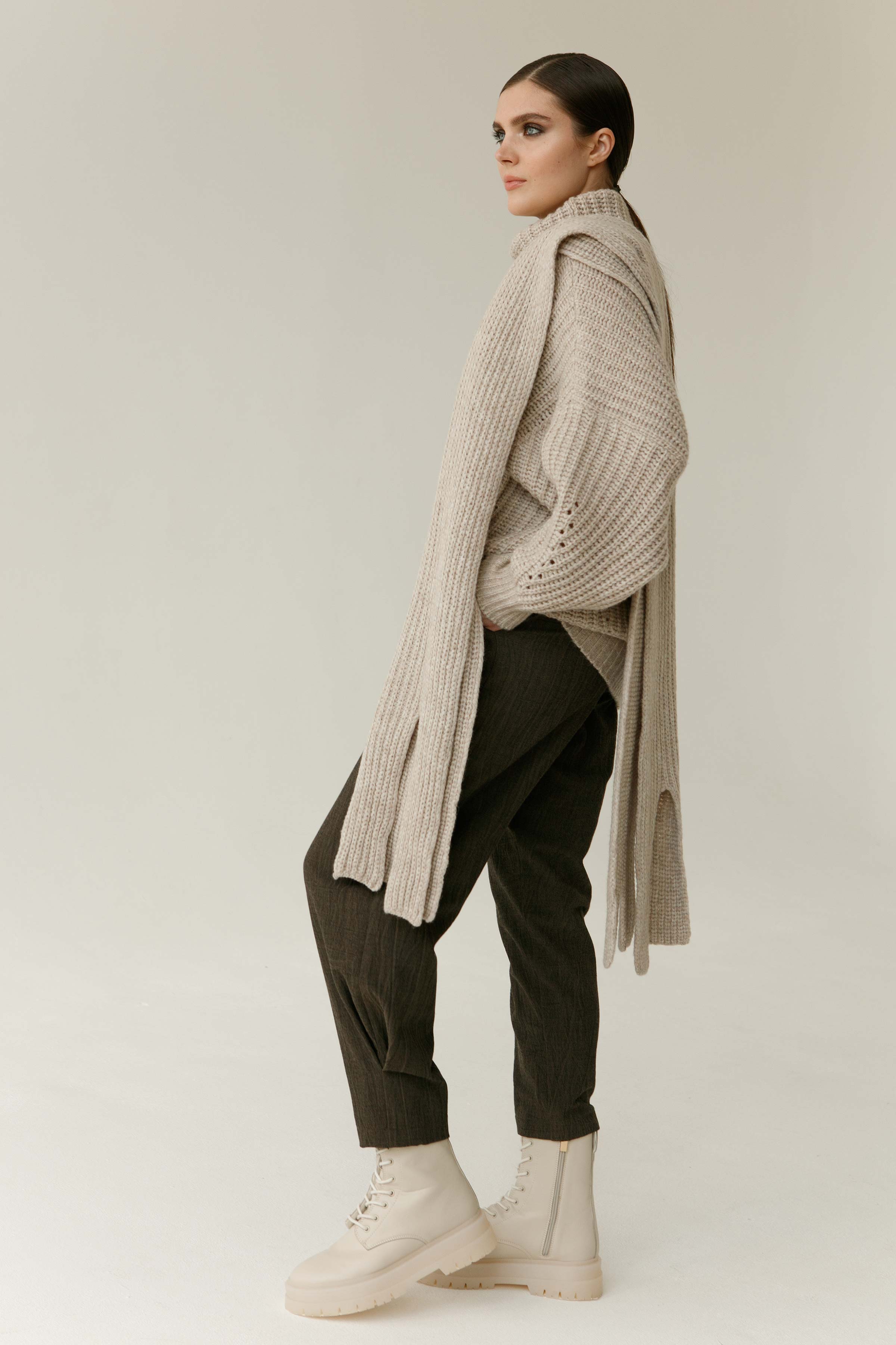 Палантин  Полуфанг Нежный  