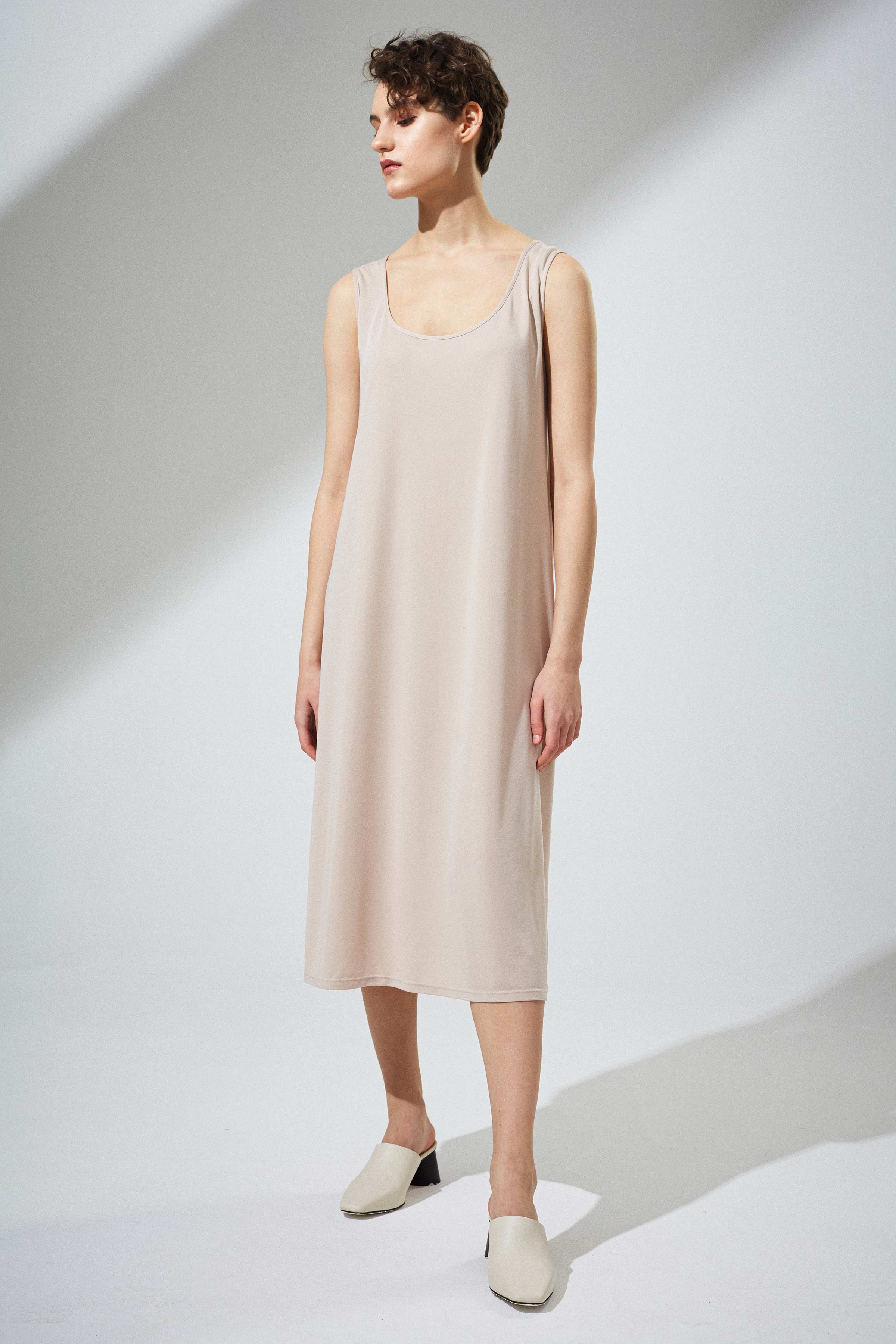 Платье "База, прямое, б/рукавов, среднее" 02 Лён (lin) от Lesel (Лесель)! Заказывайте по ✆ 8 (800) 777 02 37