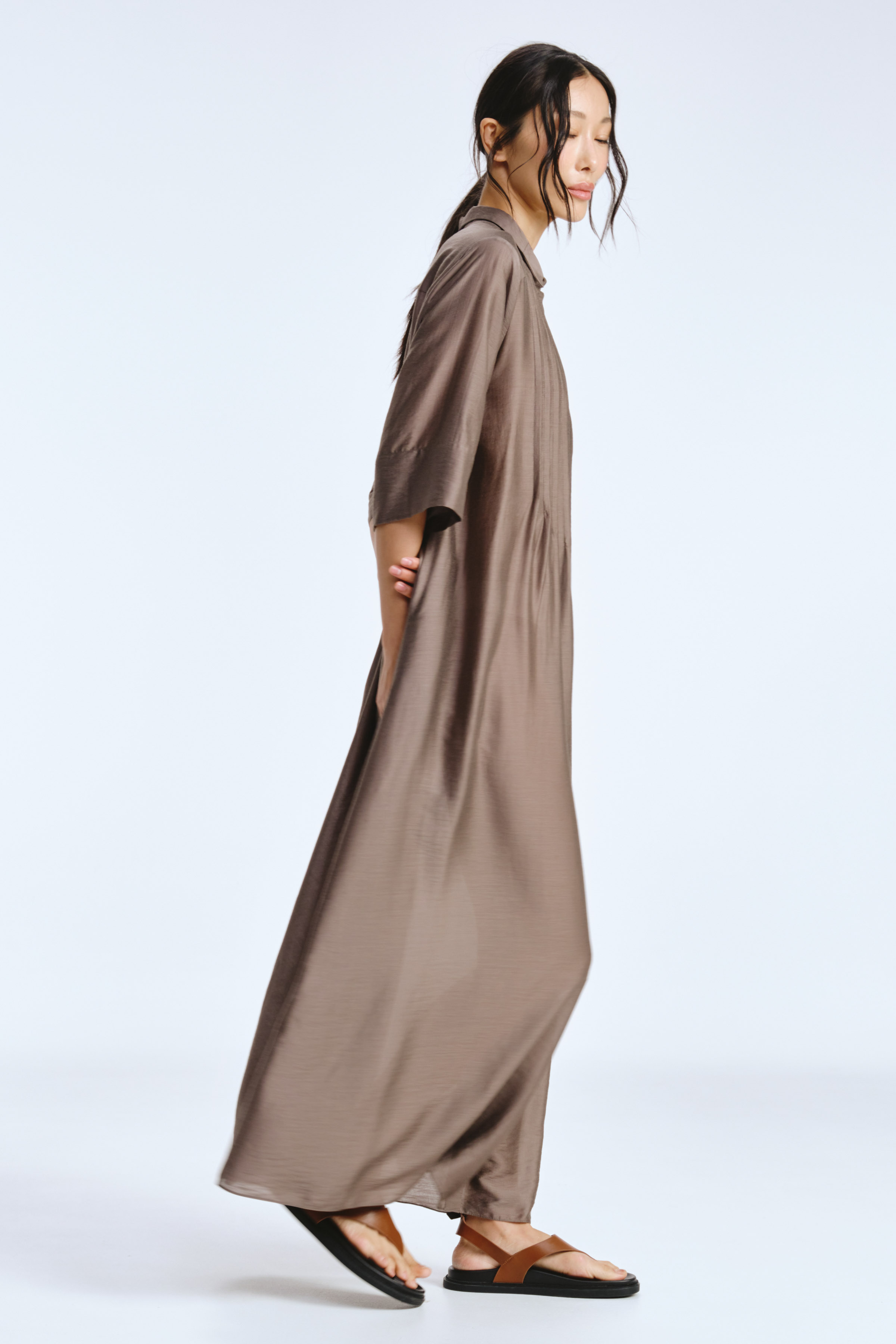 Платье рубашка с защипами