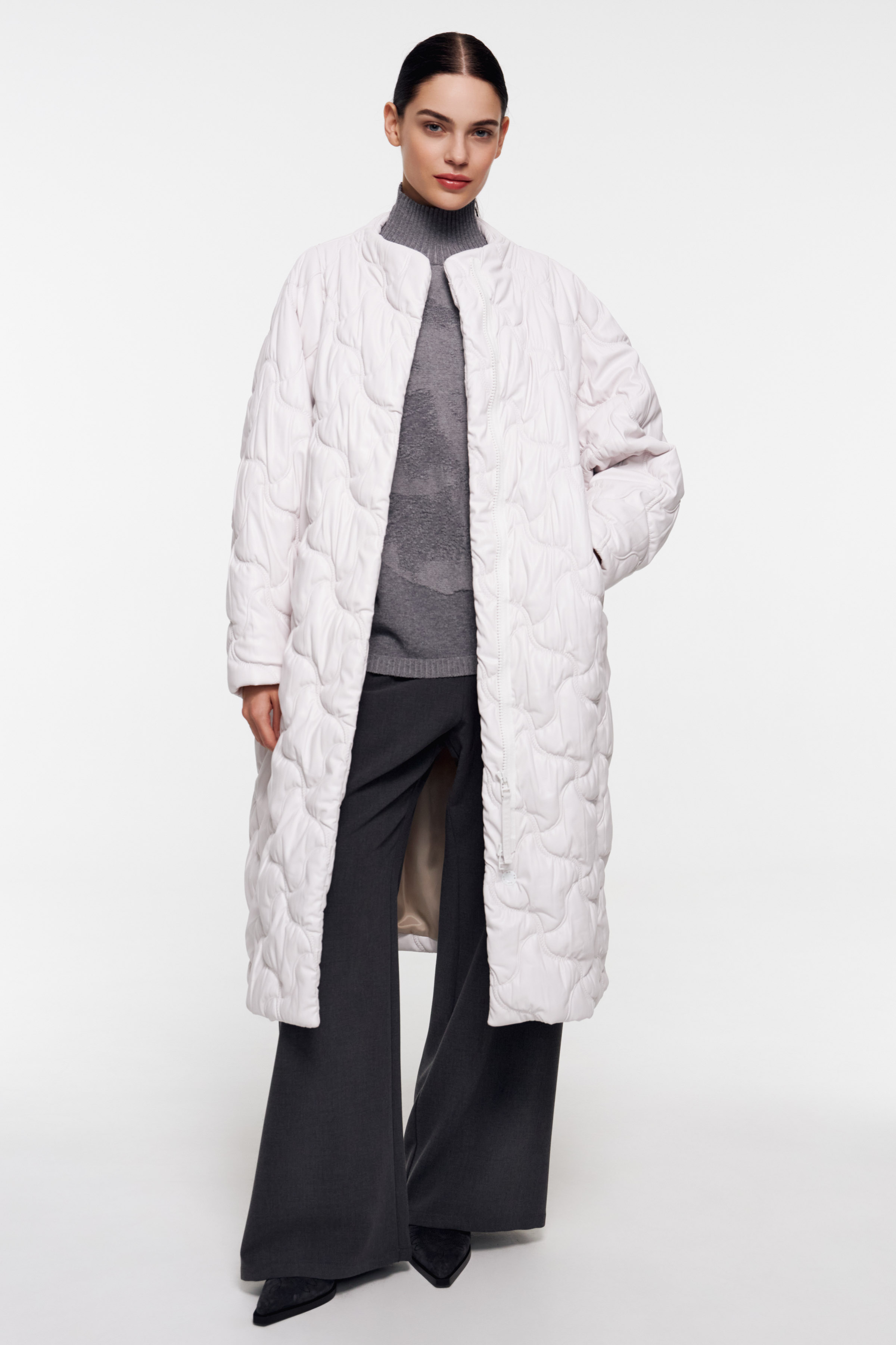 Пальто бомбер удлиненный с капюшоном эко-кожа 01 Мел (craie) от Lesel (Лесель)! Заказывайте по ✆ 8 (800) 777 02 37