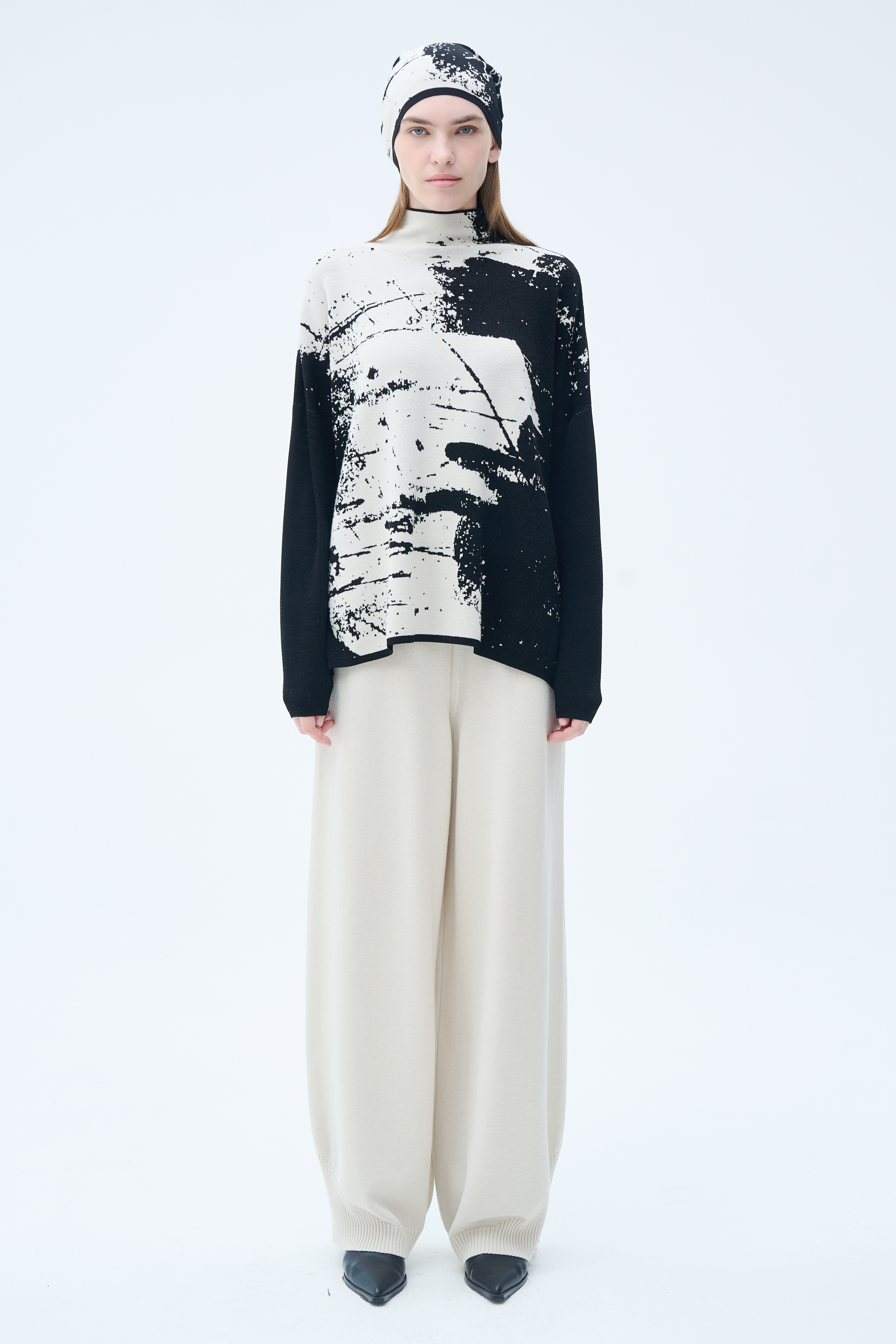 Джемпер Инь-Ян  от Lesel (Лесель)! Заказывайте по ✆ 8 (800) 777 02 37