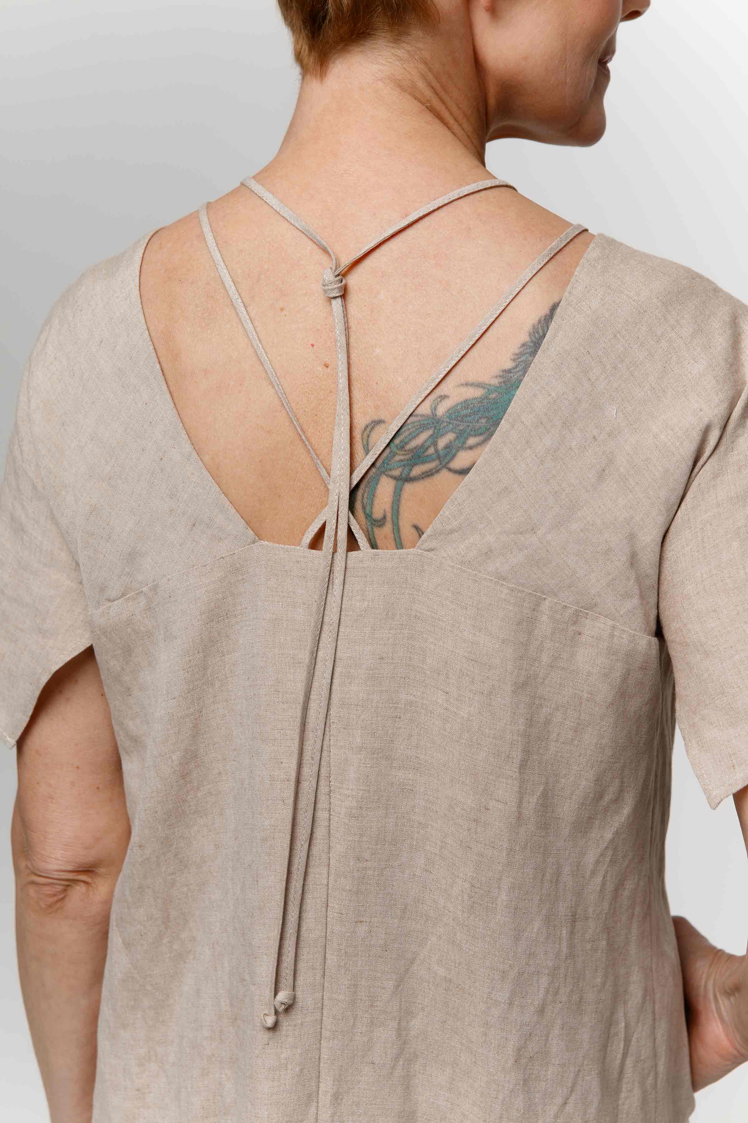 Платье с крылышками, лён 02 Песок (sable) от Lesel (Лесель)! Заказывайте по ✆ 8 (800) 777 02 37