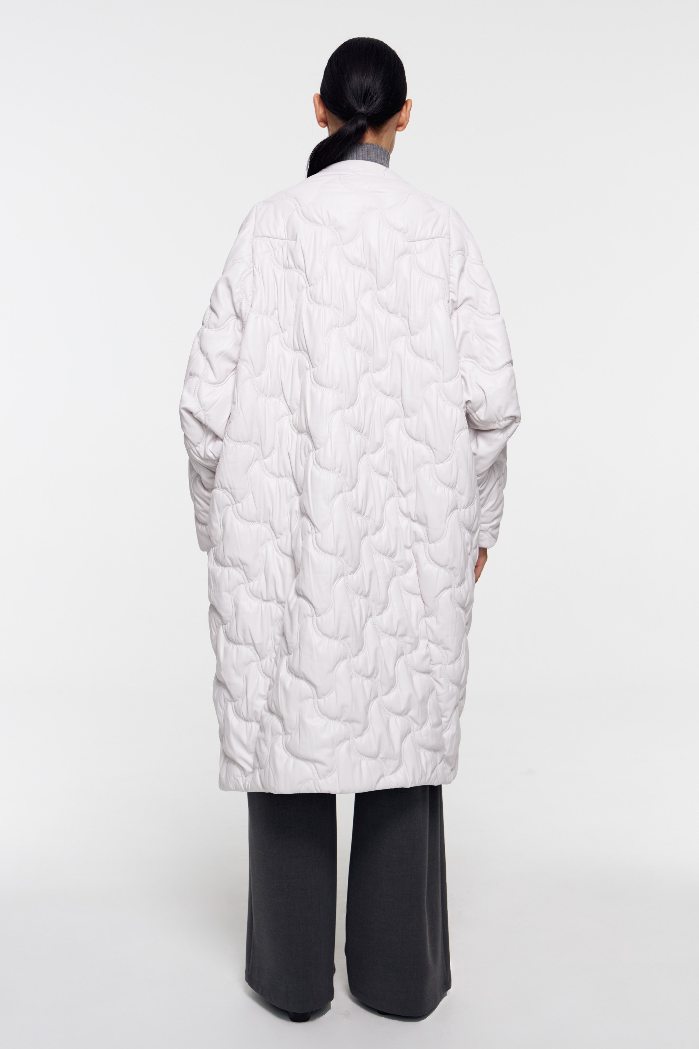 Пальто бомбер удлиненный с капюшоном эко-кожа 01 Мел (craie) от Lesel (Лесель)! Заказывайте по ✆ 8 (800) 777 02 37