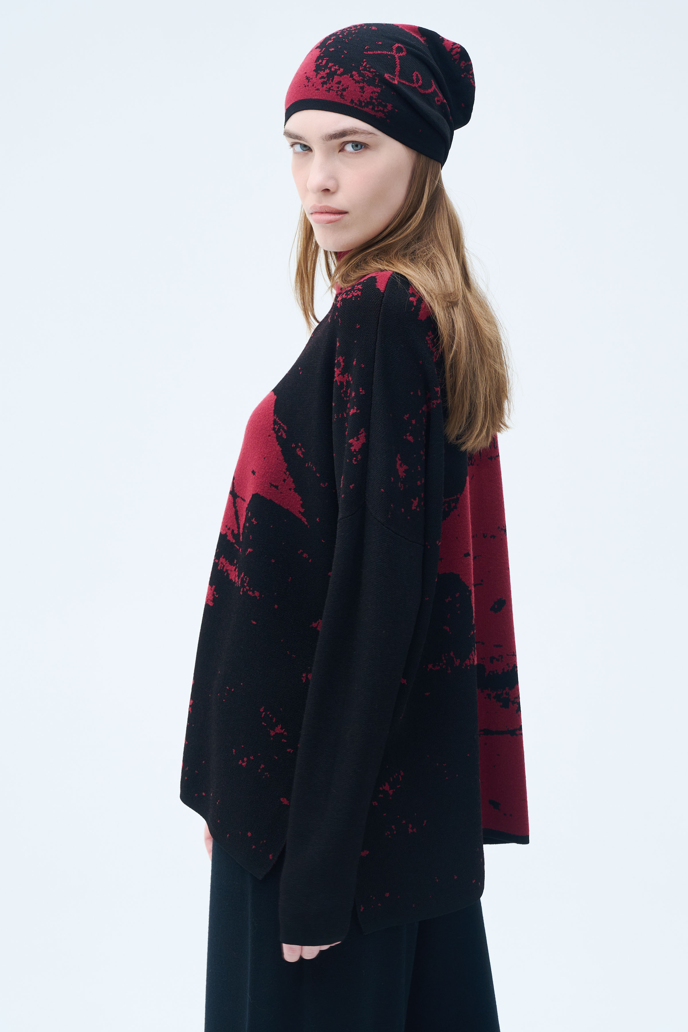 Джемпер Инь-Ян  от Lesel (Лесель)! Заказывайте по ✆ 8 (800) 777 02 37