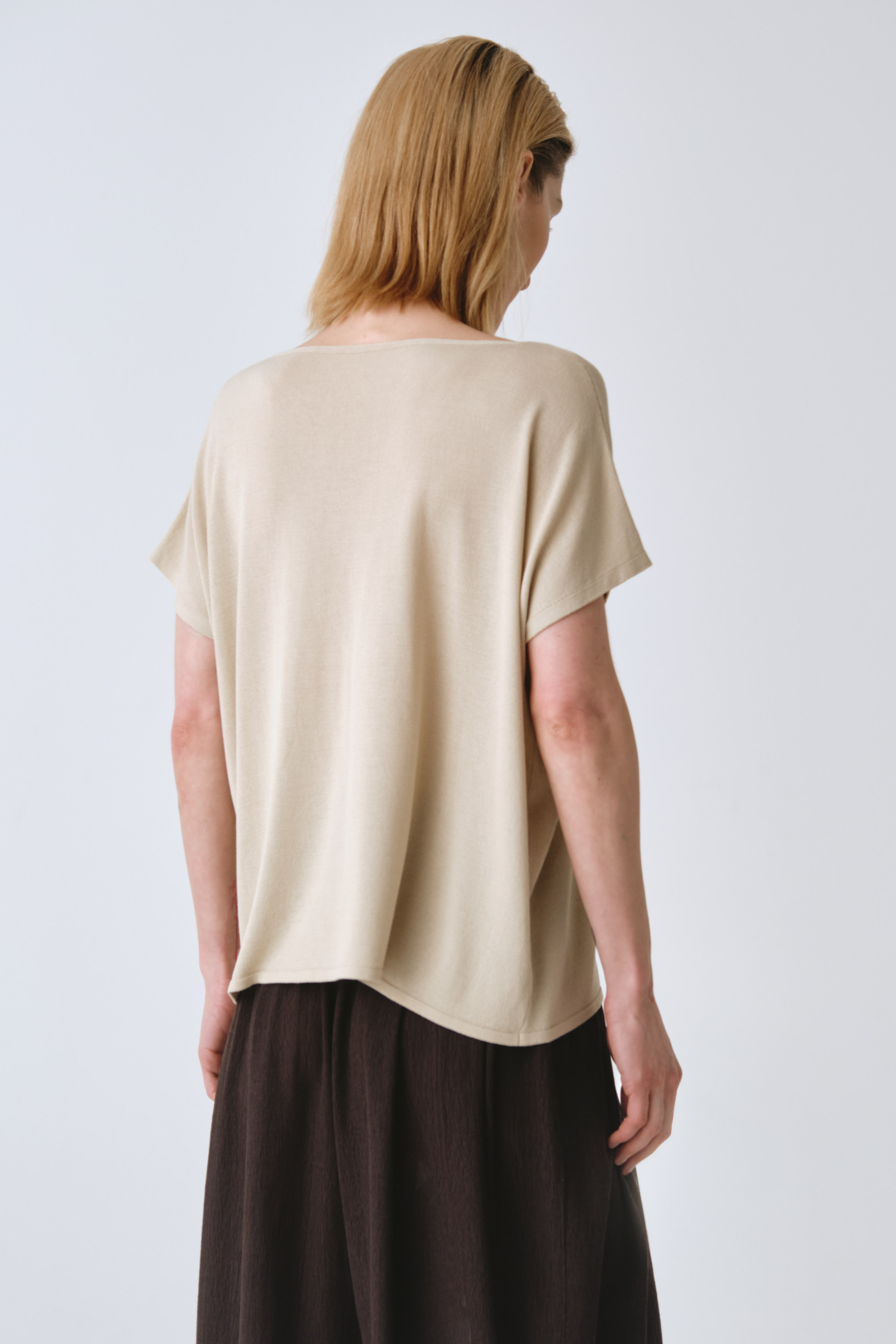 Джемпер с коротким рукавом База