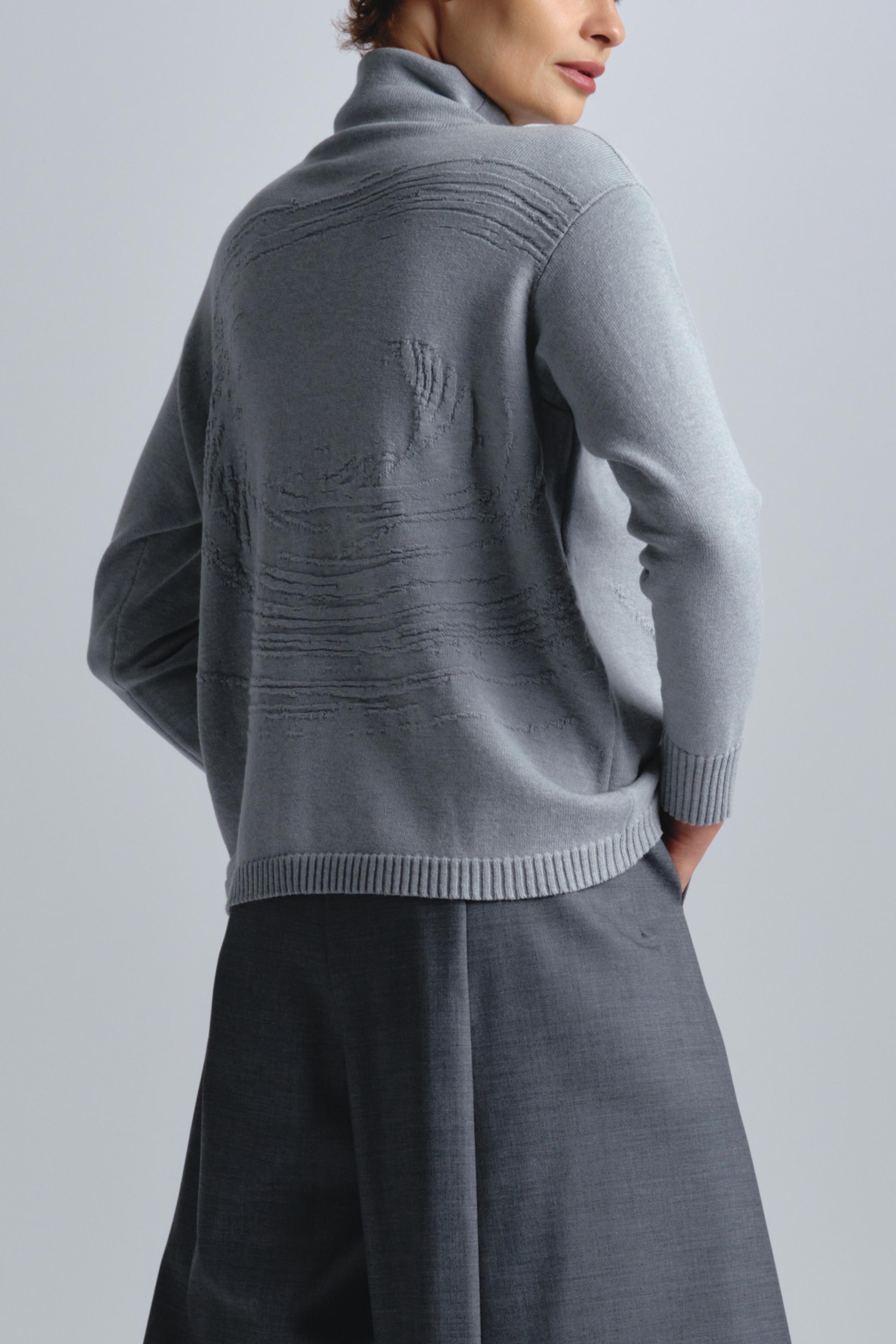 Джемпер водолазка Гало