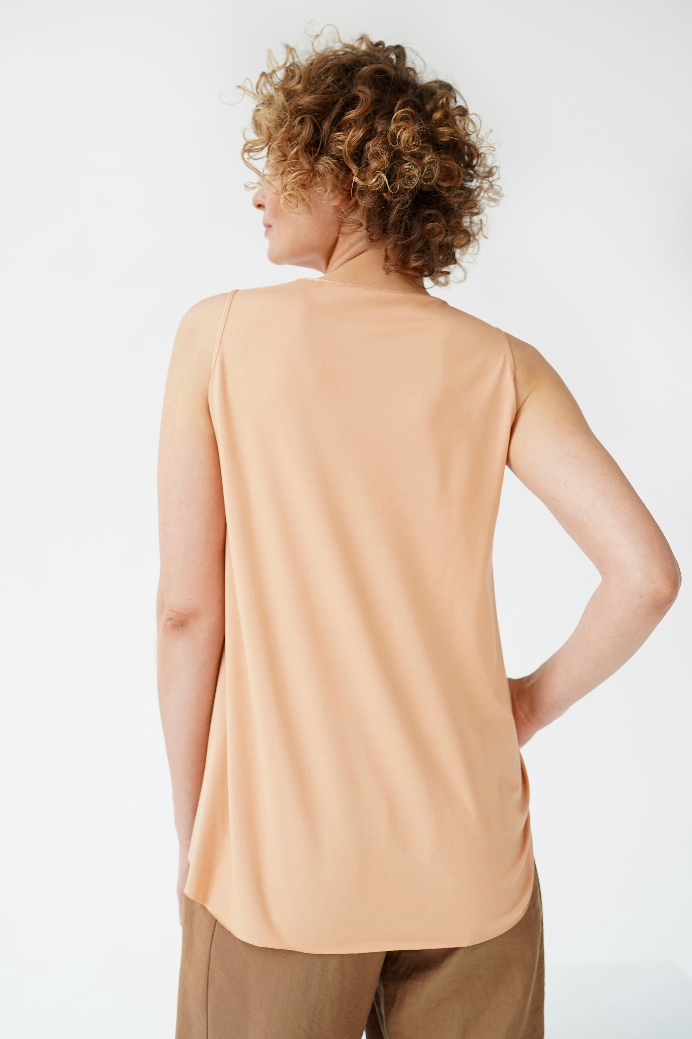 Блуза база без рукавов  от Lesel (Лесель)! Заказывайте по ✆ 8 (800) 777 02 37