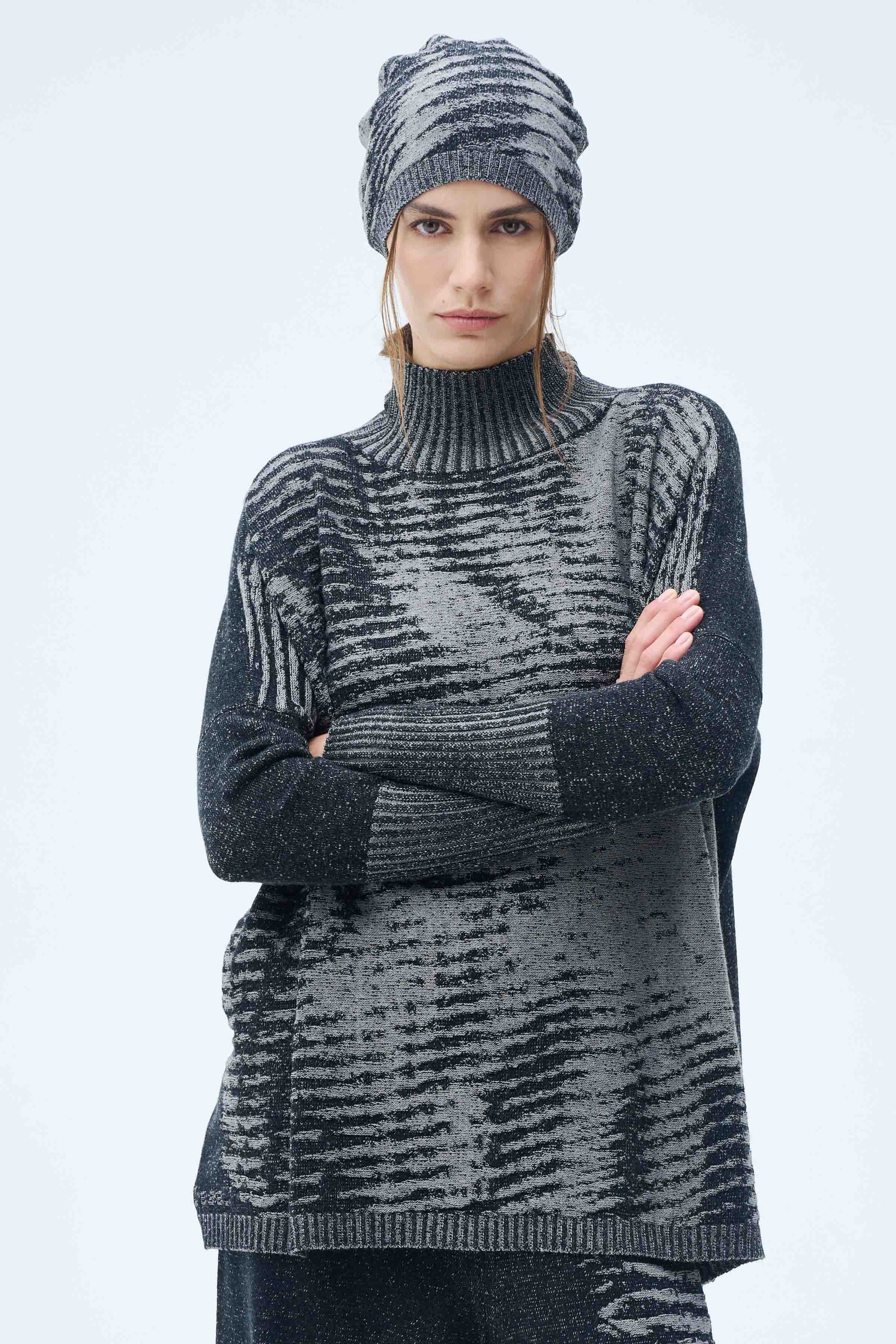 Джемпер Муары  от Lesel (Лесель)! Заказывайте по ✆ 8 (800) 777 02 37