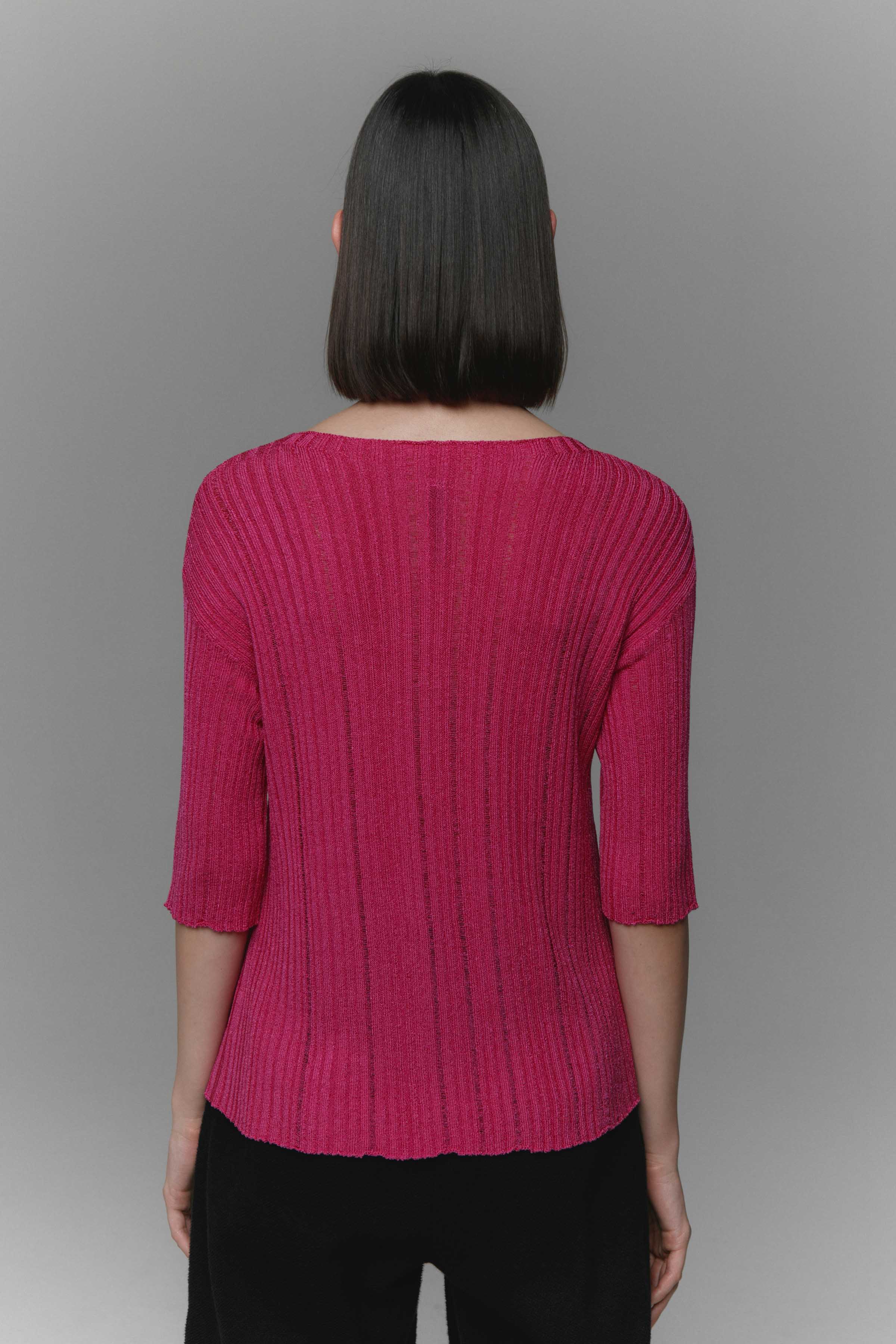 Джемпер с коротким рукавом  от Lesel (Лесель)! Заказывайте по ✆ 8 (800) 777 02 37