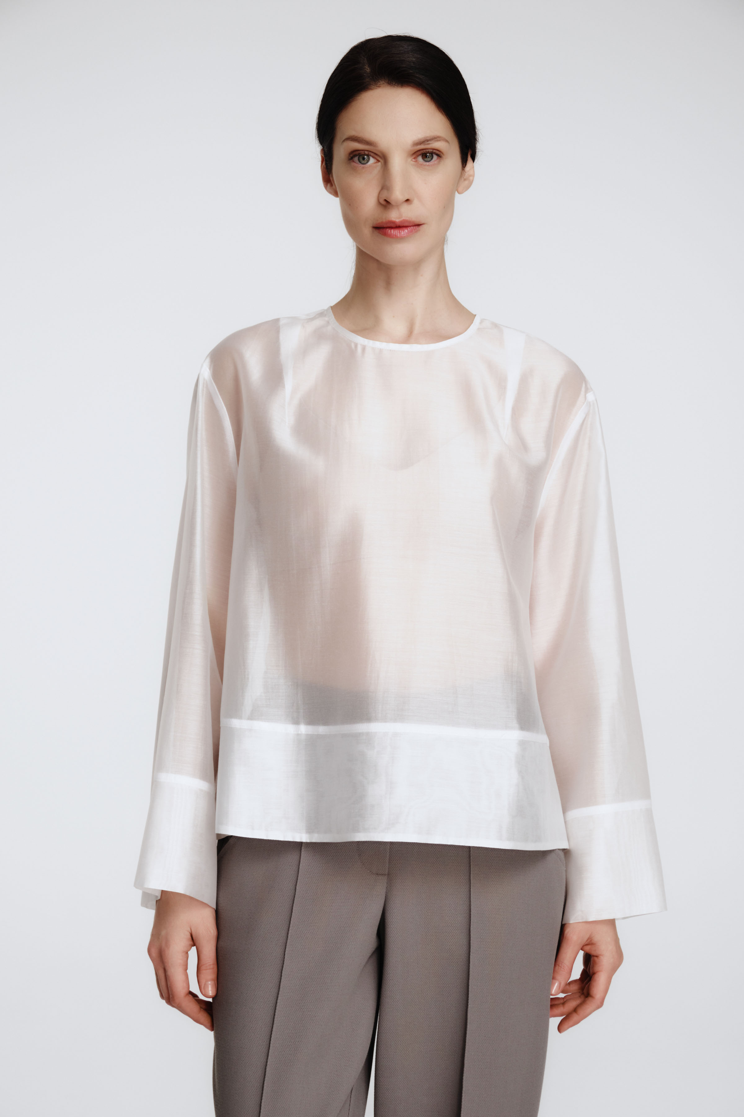 Блуза с круглой горловиной, прозрачная