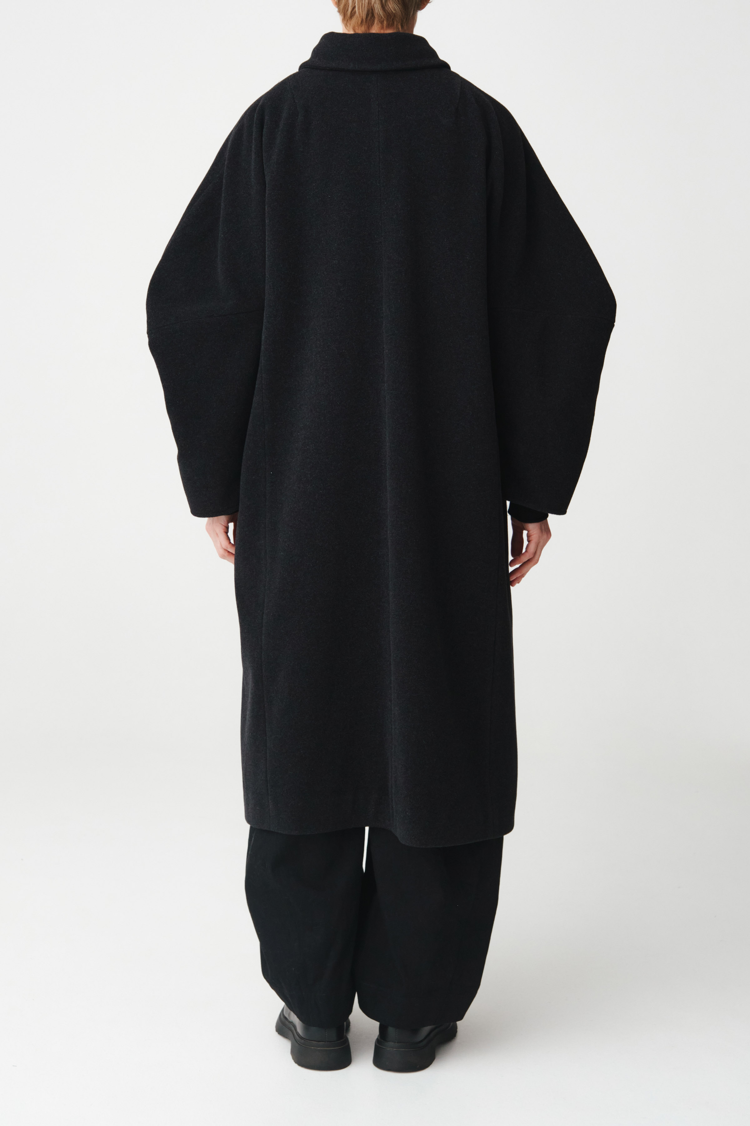 Пальто мягкая шерсть, на подкладке