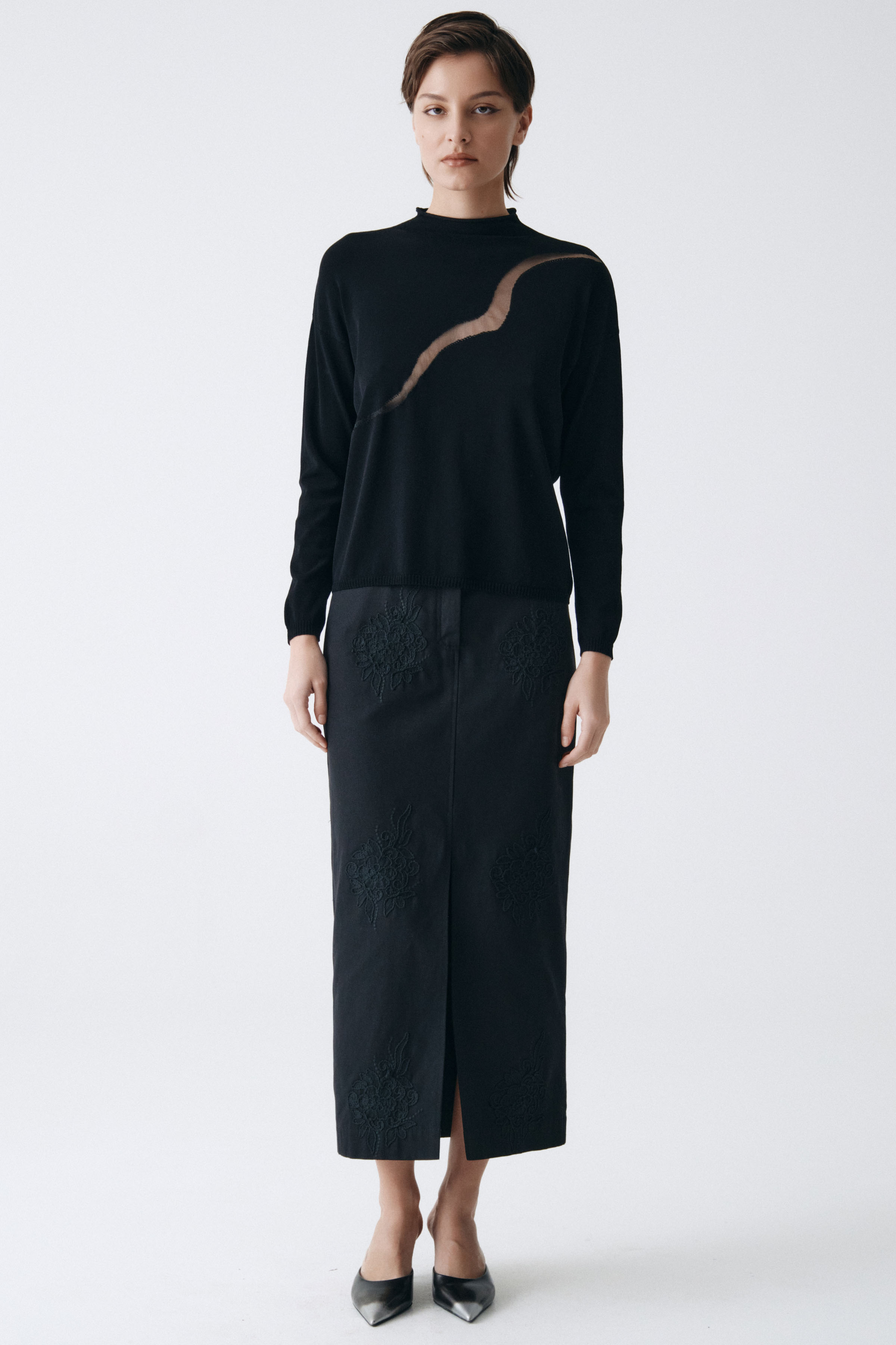 Джемпер водолазка Ломаная линия  от Lesel (Лесель)! Заказывайте по ✆ 8 (800) 777 02 37