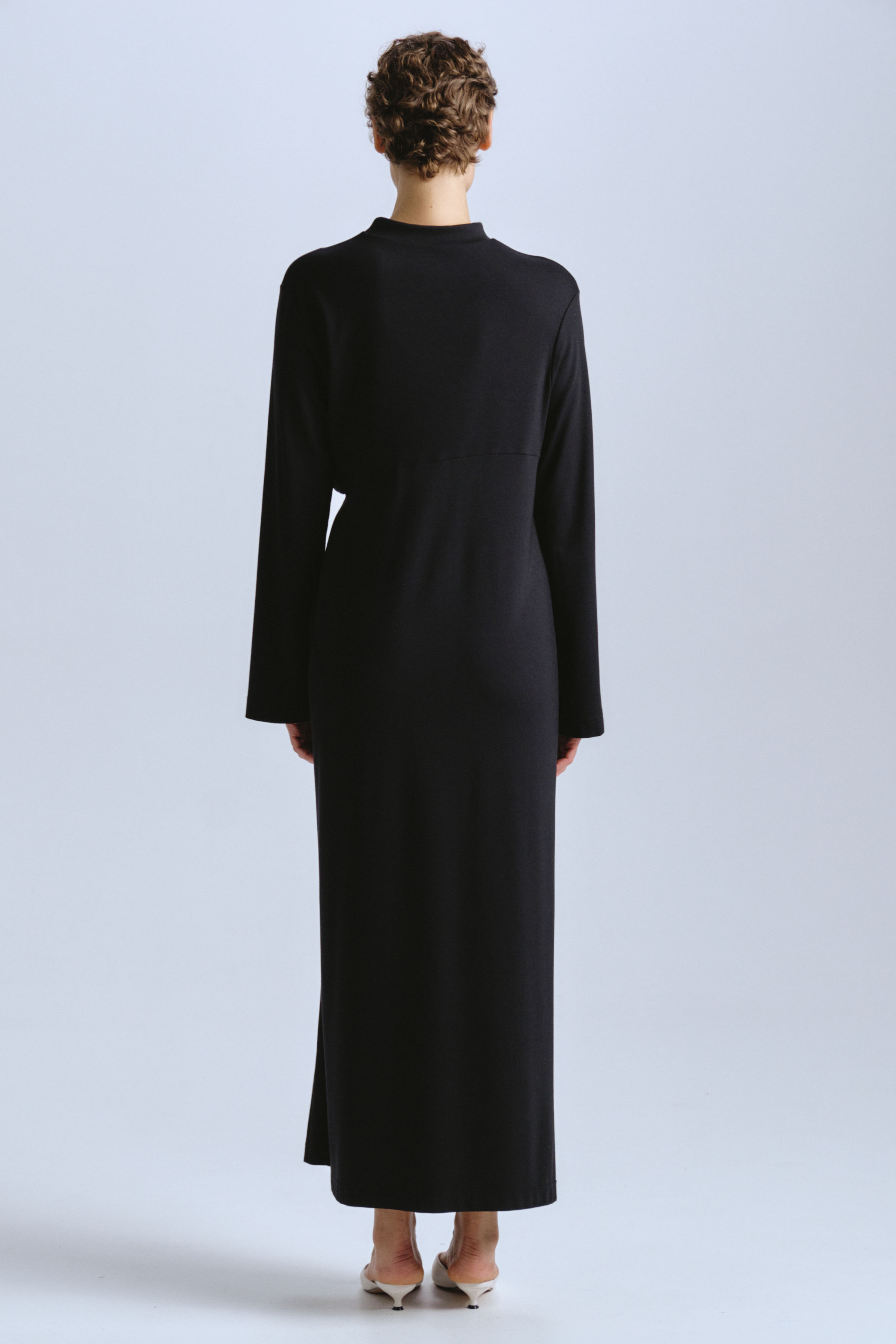 Платье с перекрутом, джерси