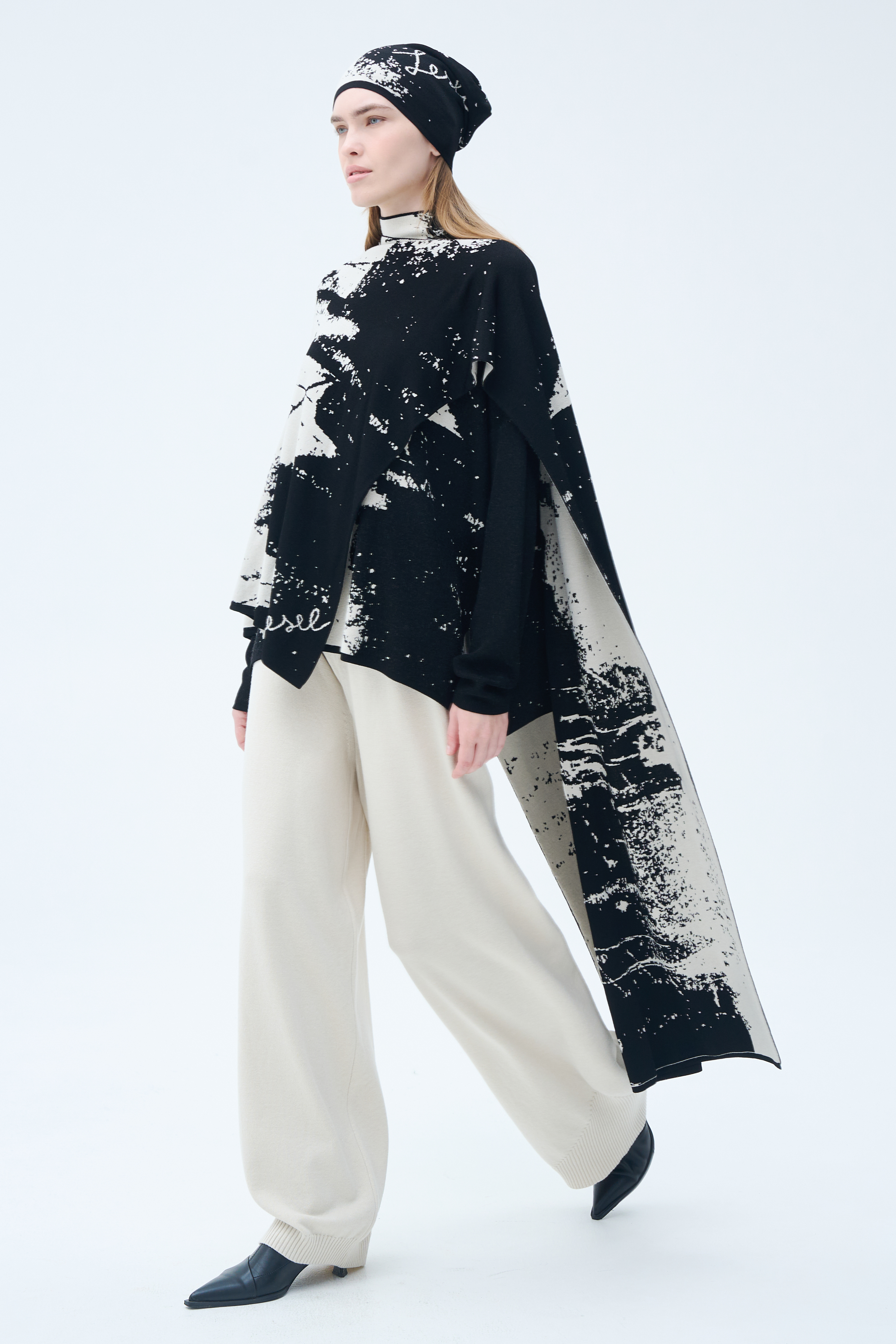 Джемпер Инь-Ян  от Lesel (Лесель)! Заказывайте по ✆ 8 (800) 777 02 37