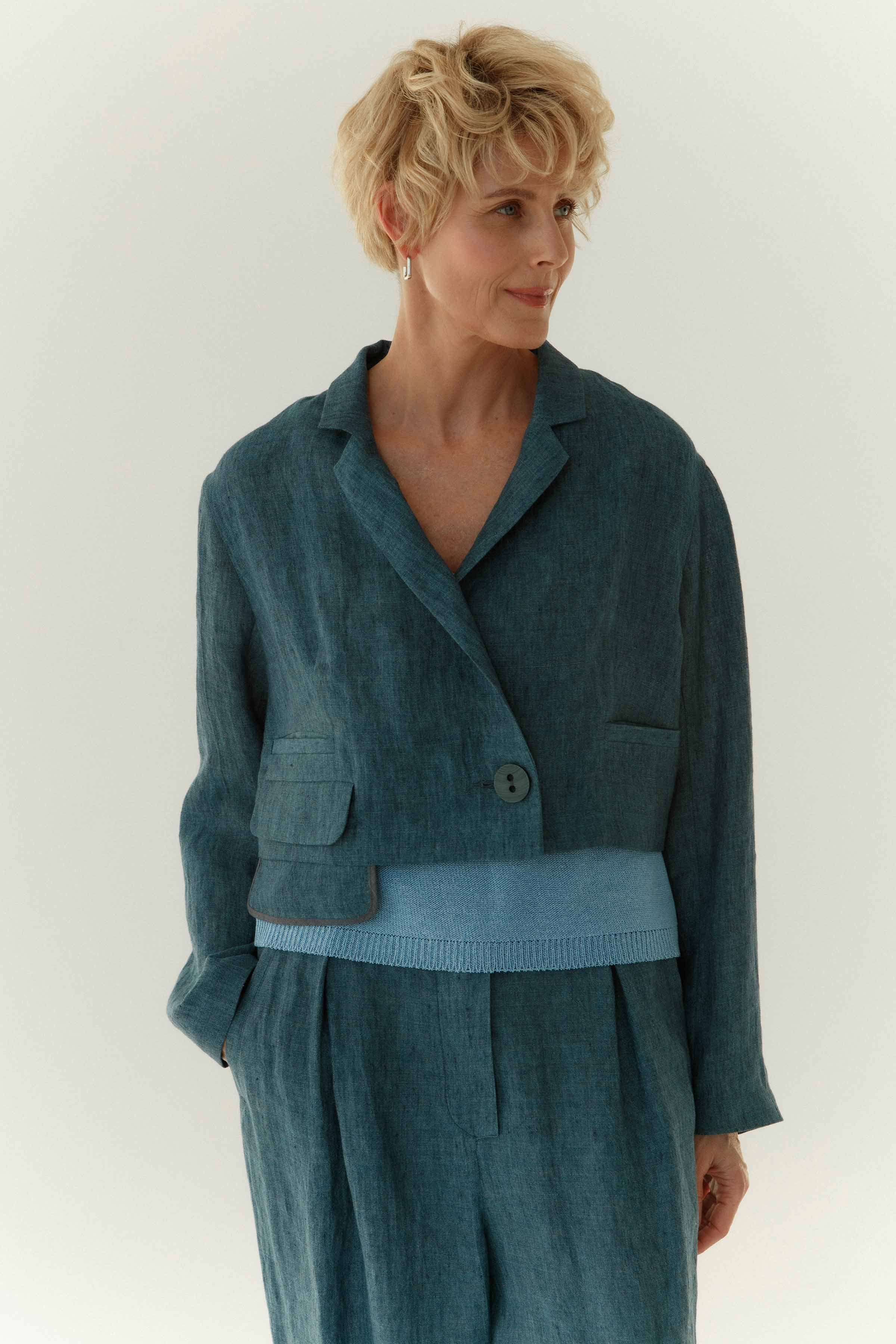 Жакет короткий Облегчённый лён 38 Джинсовый (denim) от Lesel (Лесель)! Заказывайте по ✆ 8 (800) 777 02 37