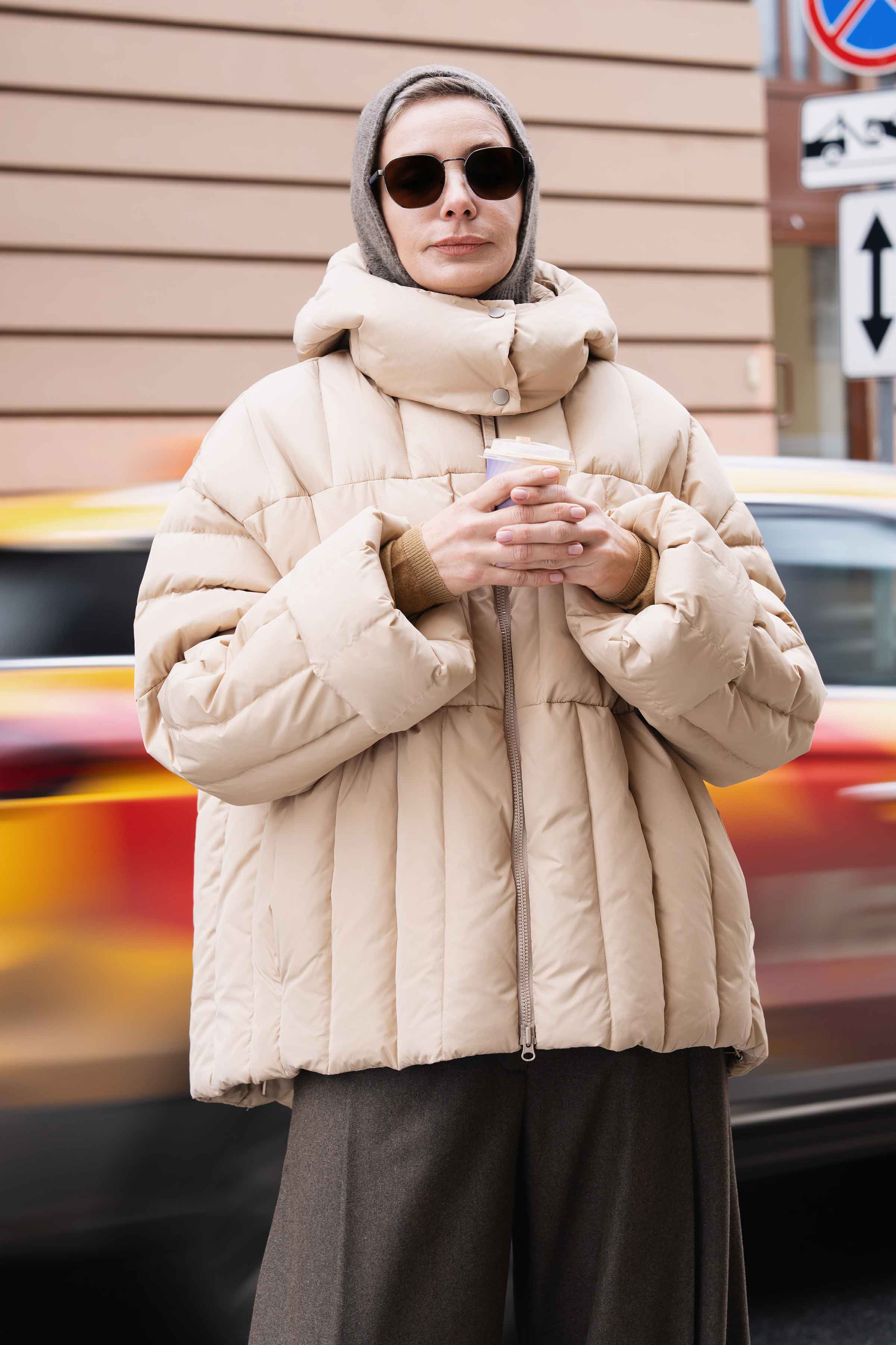 Куртка пуховая Столбики 02 Песок (sable) от Lesel (Лесель)! Заказывайте по ✆ 8 (800) 777 02 37