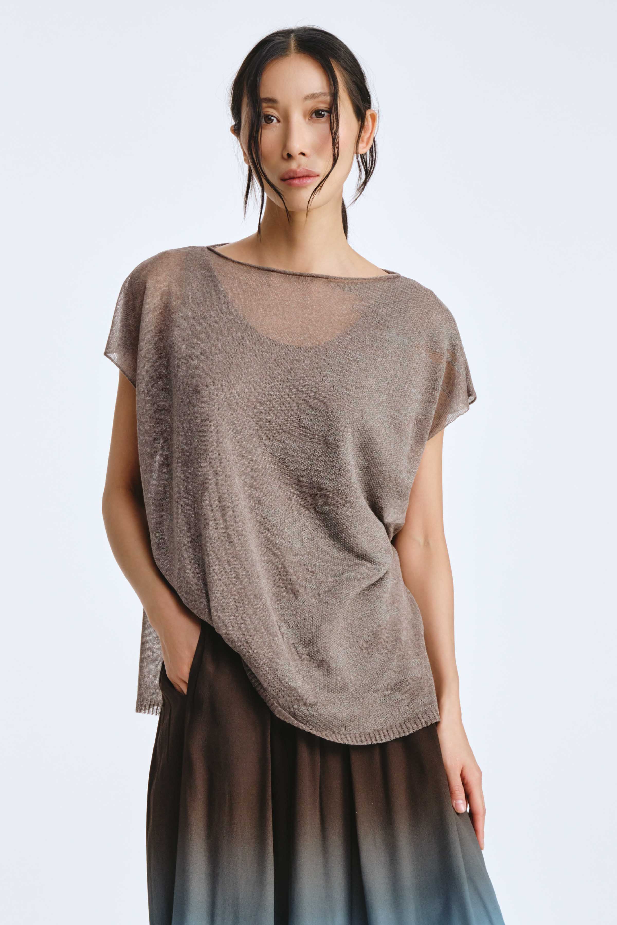 Джемпер с коротким рукавом Тень  от Lesel (Лесель)! Заказывайте по ✆ 8 (800) 777 02 37