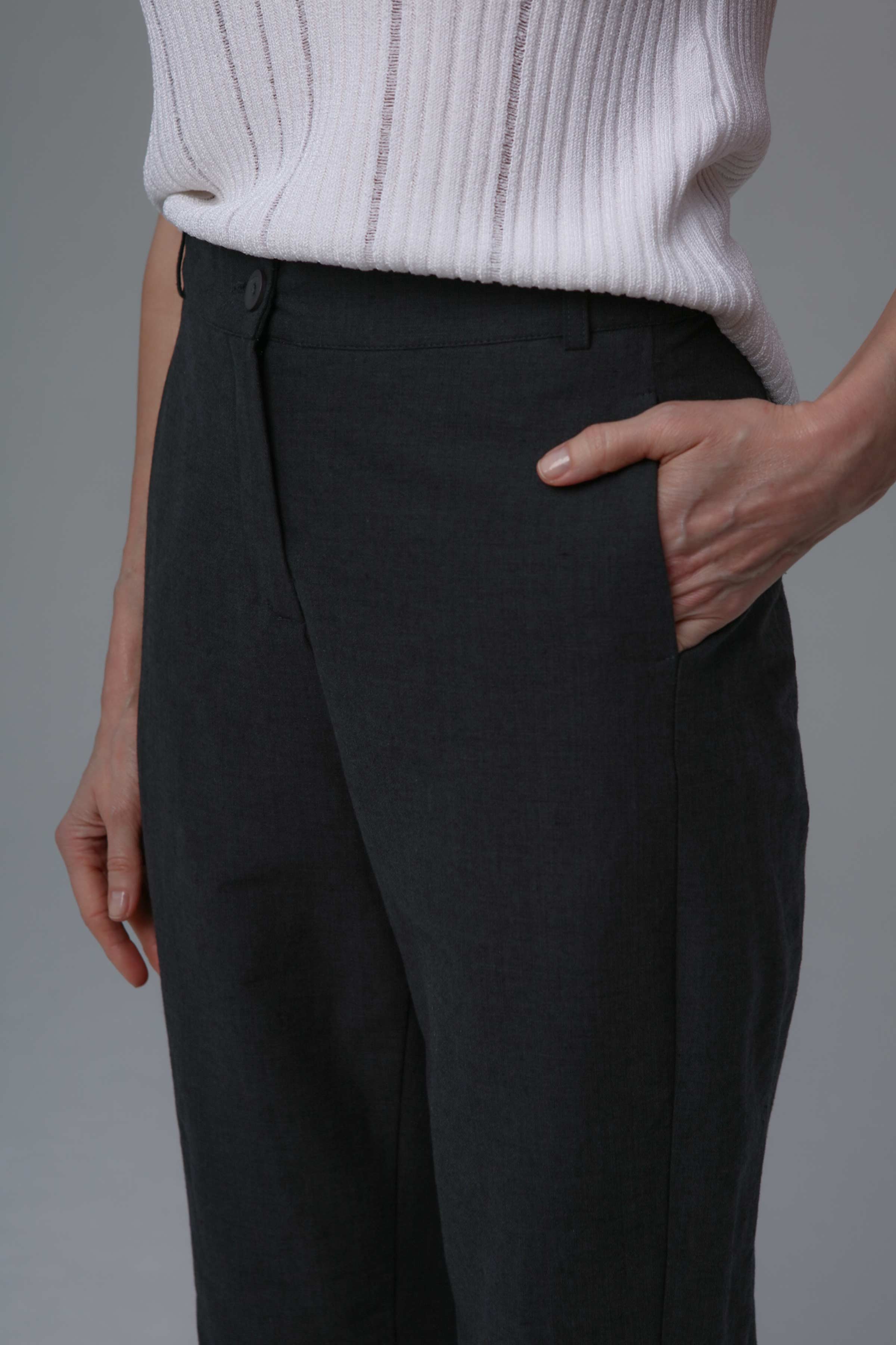 Брюки Бананы костюмные  от Lesel (Лесель)! Заказывайте по ✆ 8 (800) 777 02 37