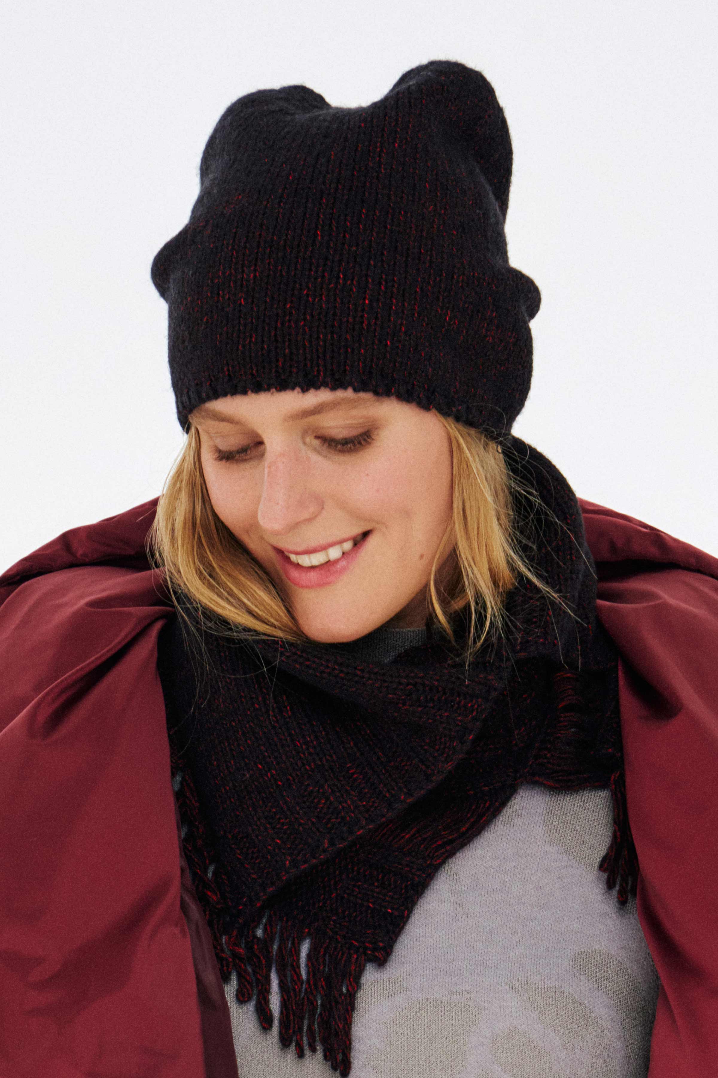 Шапка цельновяз 00 Черный (noir) от Lesel (Лесель)! Заказывайте по ✆ 8 (800) 777 02 37