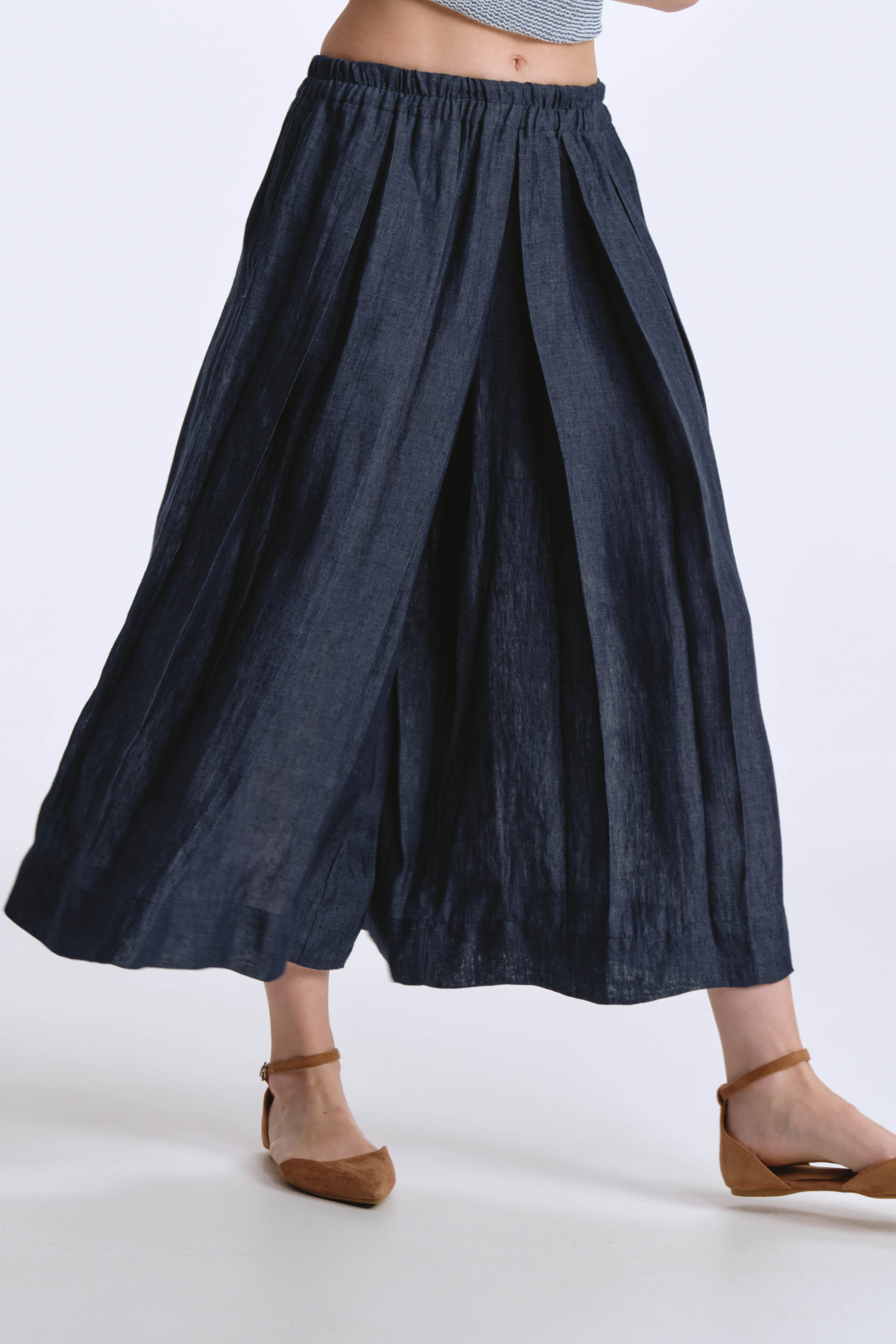 Юбка-брюки с широкими защипами 38 Джинсовый (denim) от Lesel (Лесель)! Заказывайте по ✆ 8 (800) 777 02 37