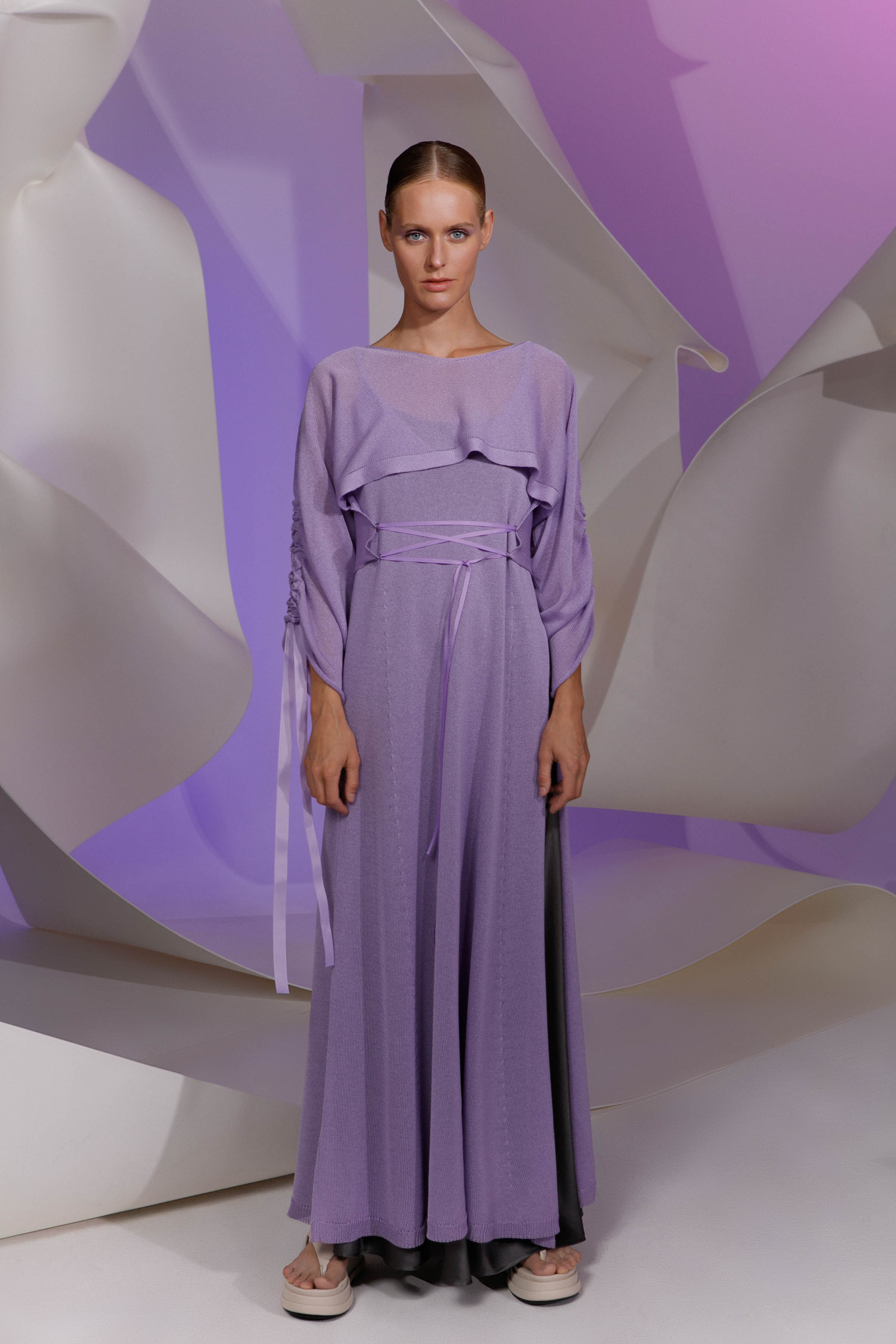 Платье длинное с разрезом 43 Лаванда (lavande) от Lesel (Лесель)! Заказывайте по ✆ 8 (800) 777 02 37