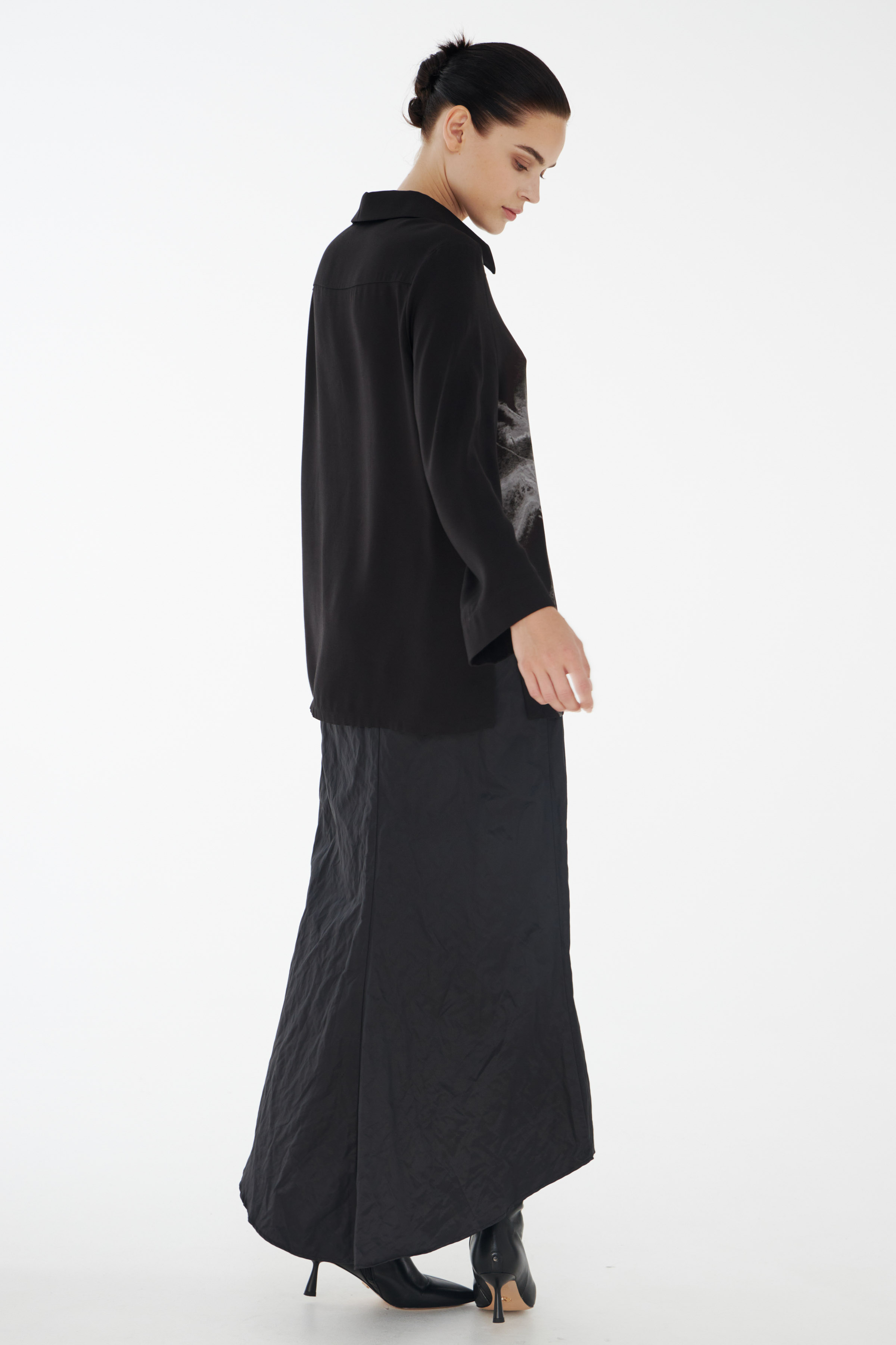 Юбка жатая с хвостом, с подкладкой