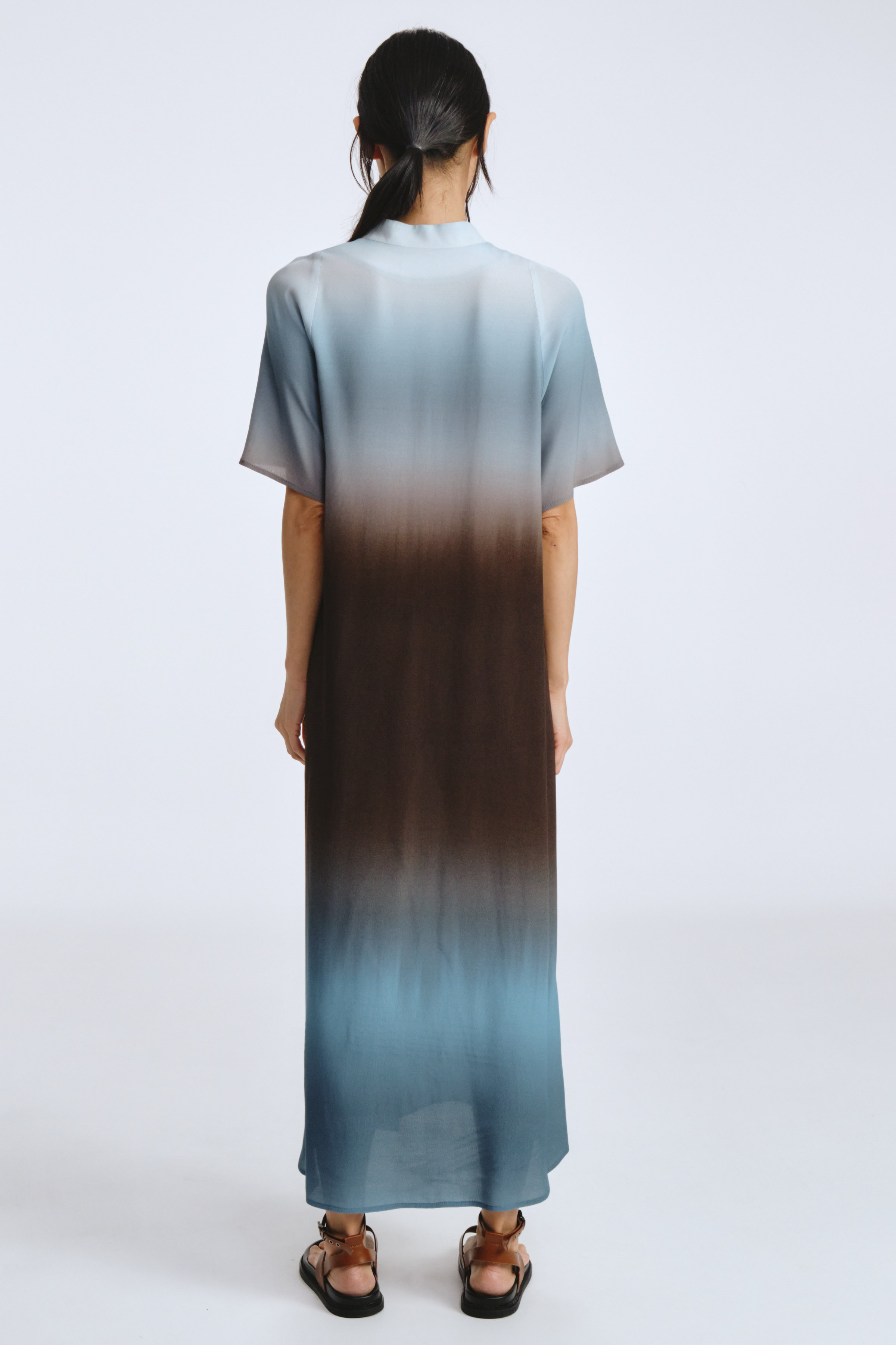 Платье Деграде с запахом 34 Голубой лед (glace bleue), 10 Серый (grise) от Lesel (Лесель)! Заказывайте по ✆ 8 (800) 777 02 37